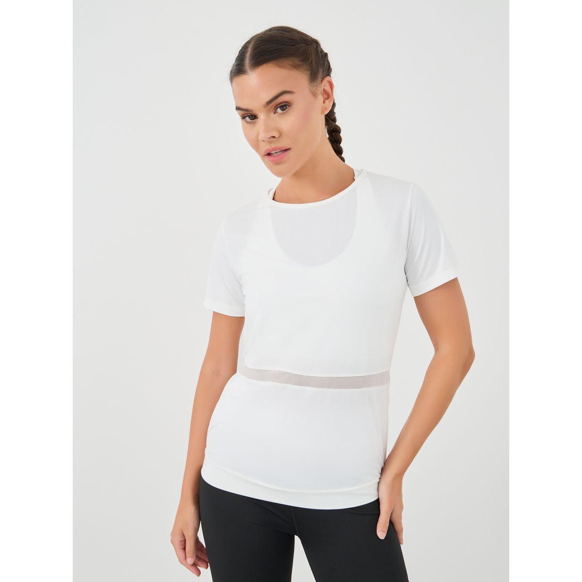 بلوزة بتفاصيل شبكية وأكمام قصيرة-men-clothing-sportswearandactivewear-tshirtsandpolos-image-1