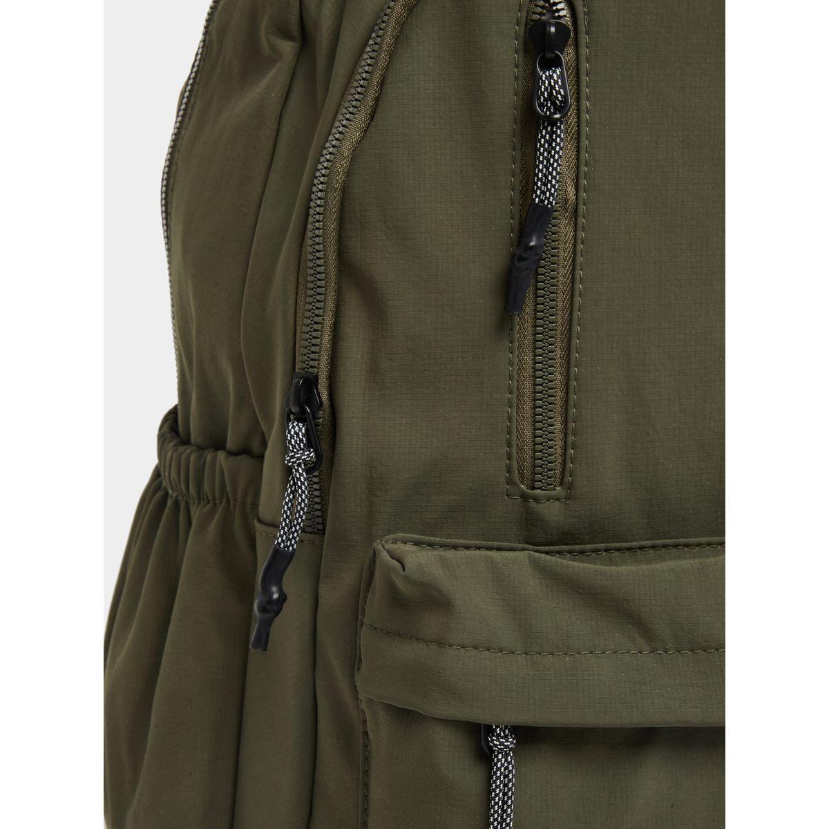 Styli Solid Patch Detail Backpack with Zip Closure-women-bagsandwallets-backpacks-image-4
