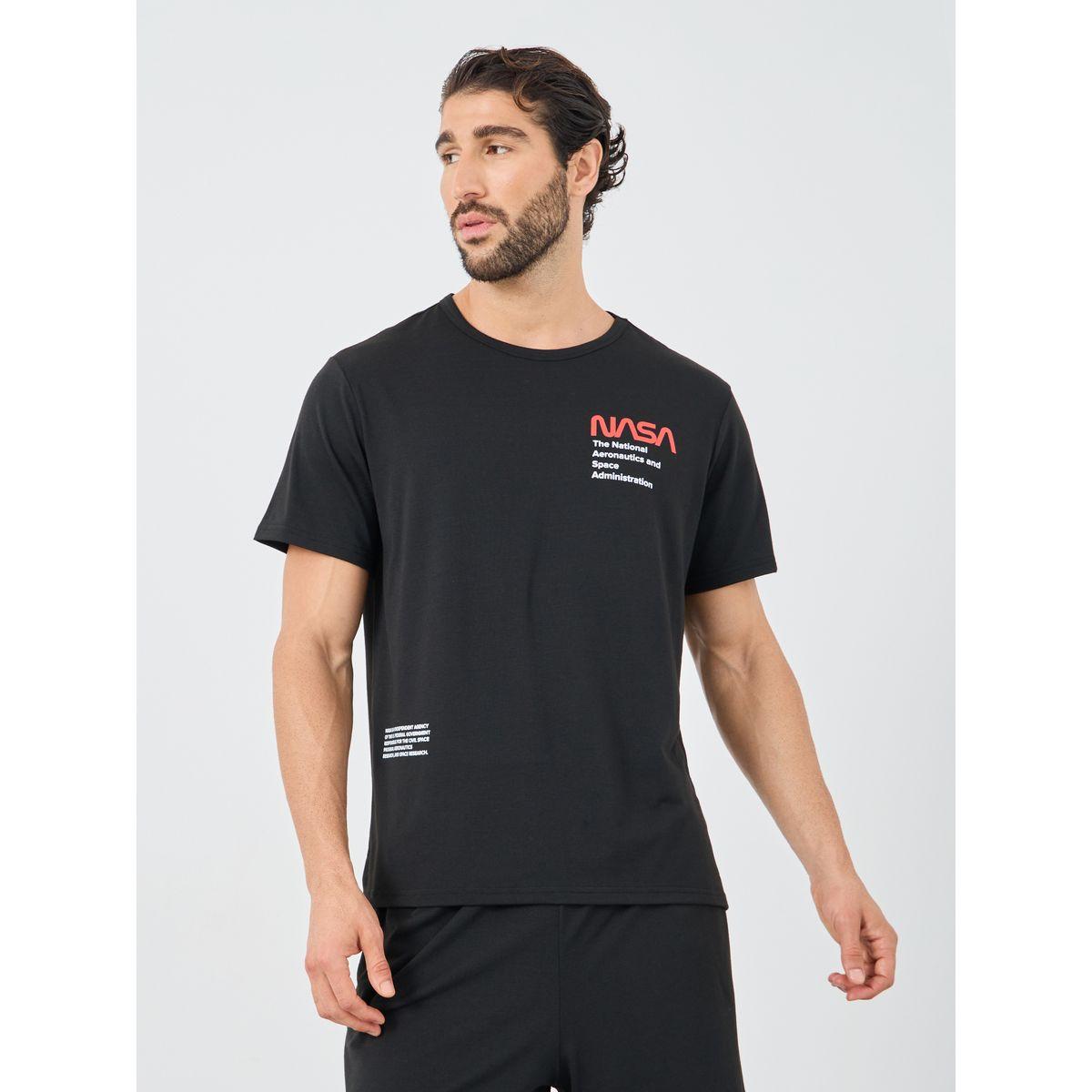 Styli NASA Slogan Print Short Sleeve T-Shirt and Shorts Set-men-clothing-nightwear-sets-image-2