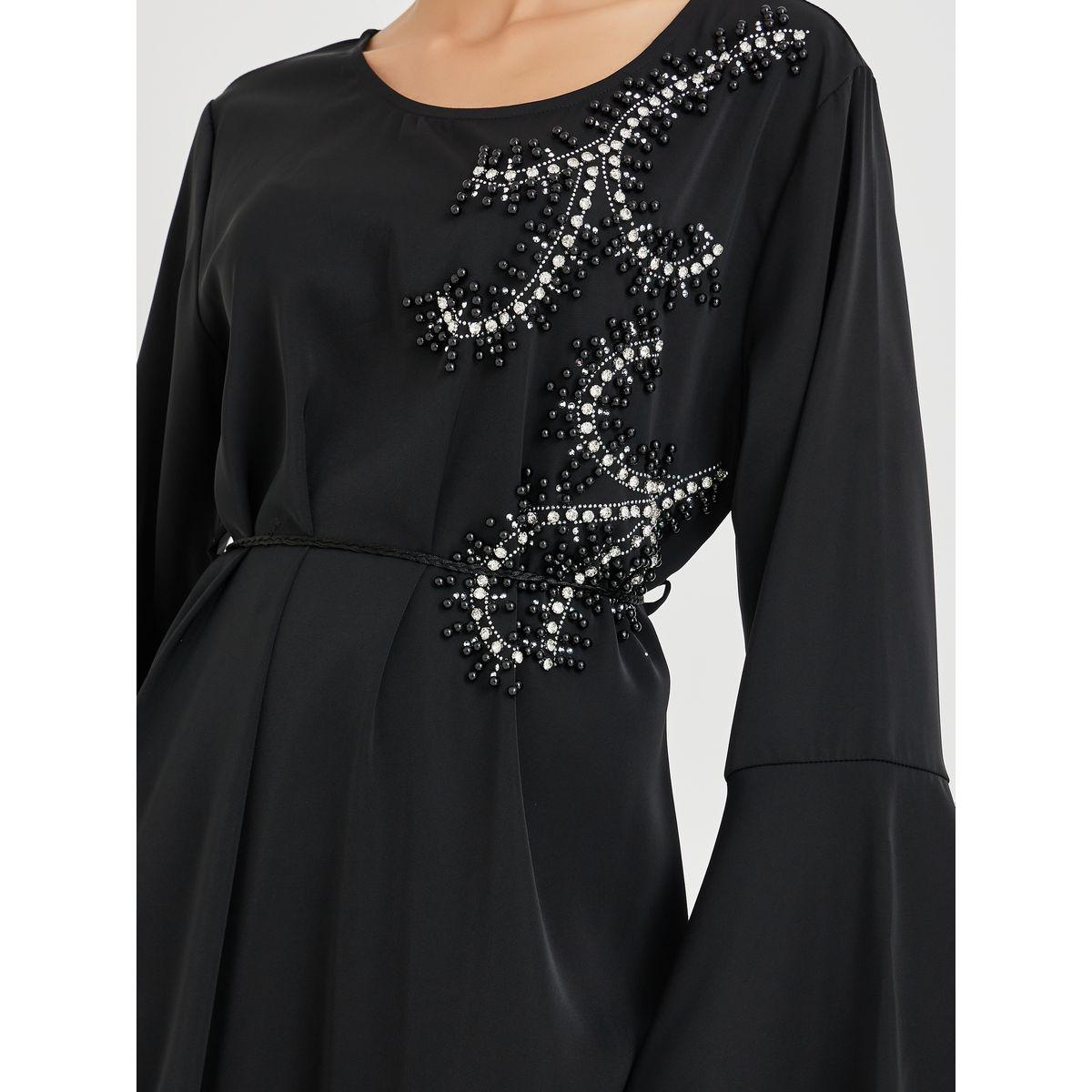 Amirah X Styli Embellished Round Neck Belted Jabaliya-women-arabicclothing-jalabiyas-image-3