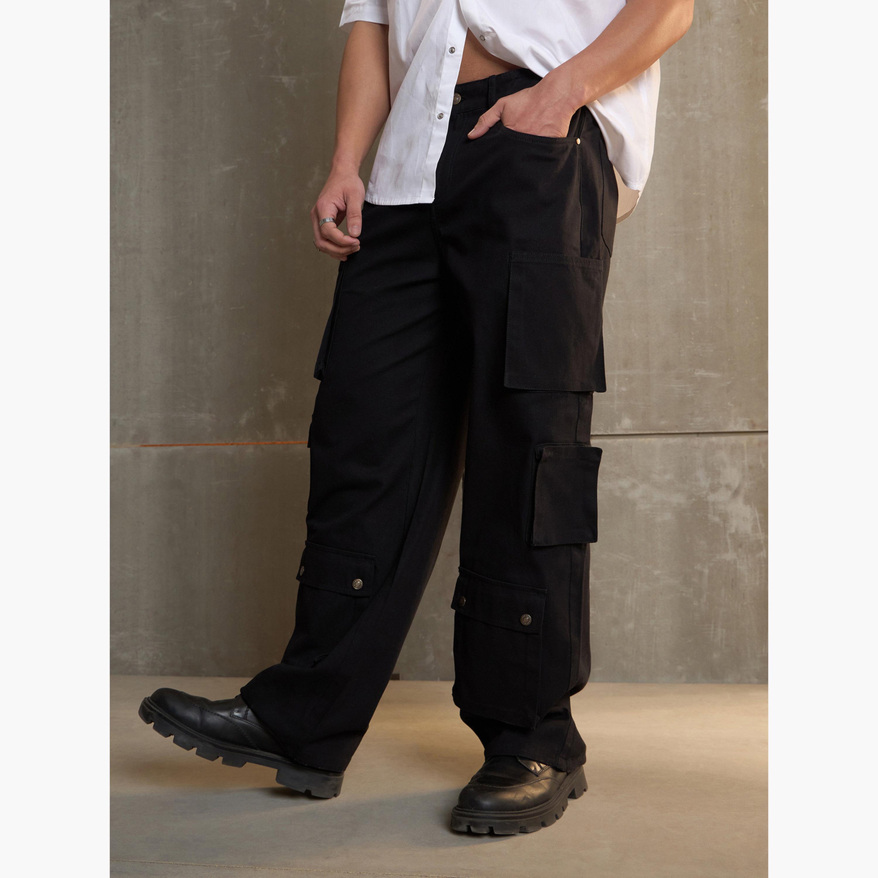 ساسافراس - بنطال كارجو أسود واسع الساق بجيوب متعددة الاستخدامات-women-clothing-bottoms-trousers-image-3