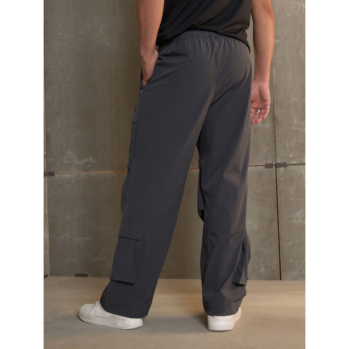 بنطال باراشوت باجي بكسرات عند الركبة-men-clothing-bottoms-joggers-image-5