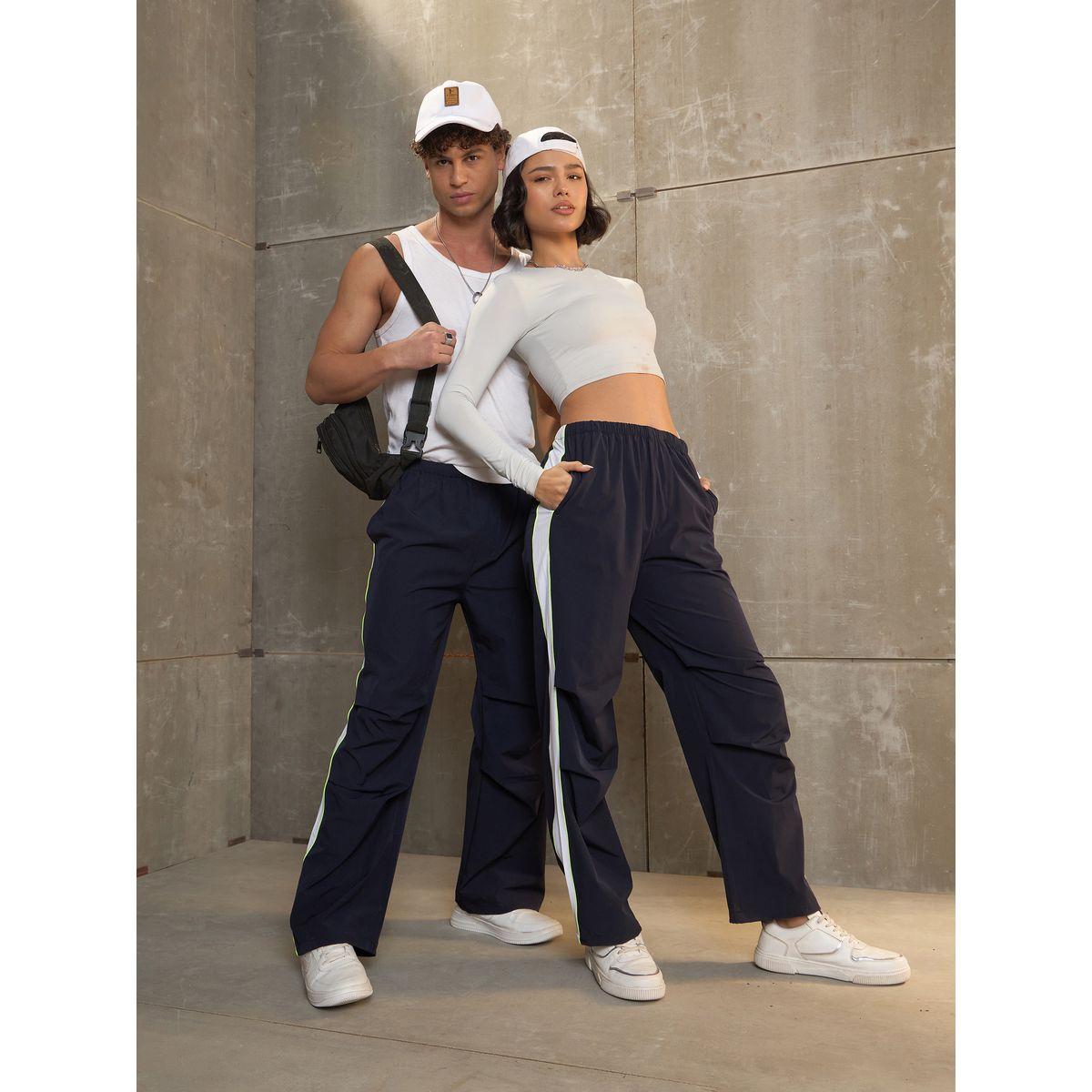 بنطال باراشوت باجي بتصميم جانبي-men-clothing-bottoms-joggers-image-7