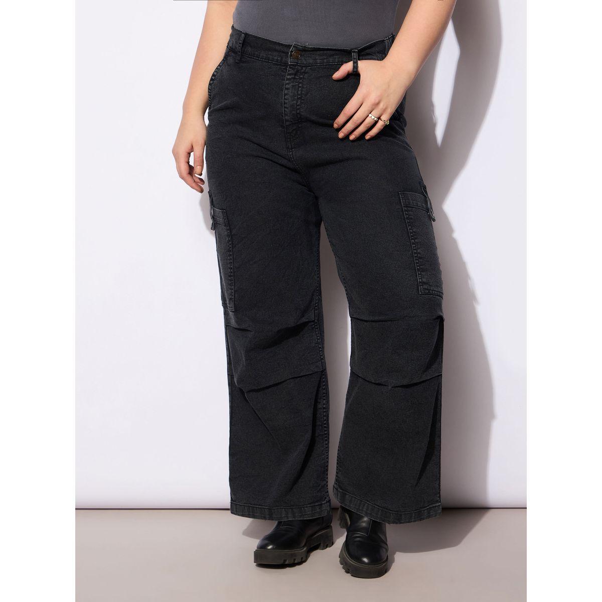 جينز بقصة مستقيمة ومقاس كبير مع جيوب-women-clothing-bottoms-jeans-image-1