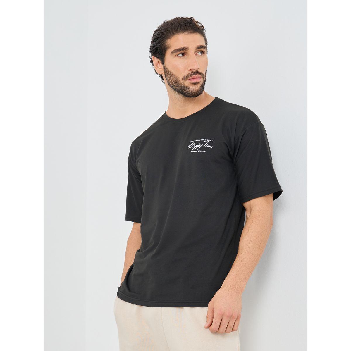 تيشيرت فضفاض بطبعة كتابة وياقة دائرية-men-clothing-tshirtsandpolos-tshirts-image-1