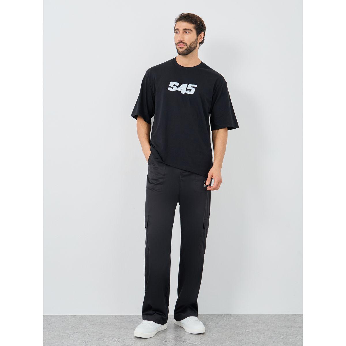 تيشيرت فضفاض بطبعة كتابة وياقة دائرية-men-clothing-tshirtsandpolos-tshirts-image-2