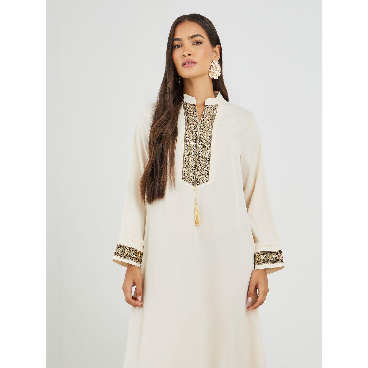 جلابية بتفاصيل شراشيب مع تداخل دانتيل-women-arabicclothing-jalabiyas-image-3