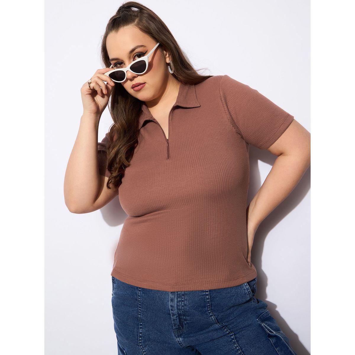 بلوزة بياقة بولو ومقاس كبير مع سحَّاب غلق-women-clothing-plussize-tshirts-image-1