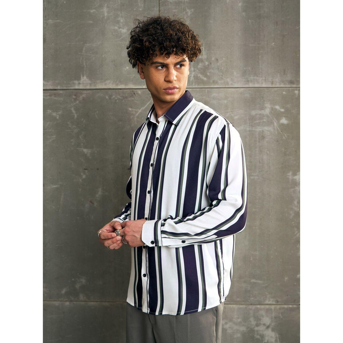بلوزة مخططة بقصة مريحة وأكمام طويلة-men-clothing-shirts-image-3