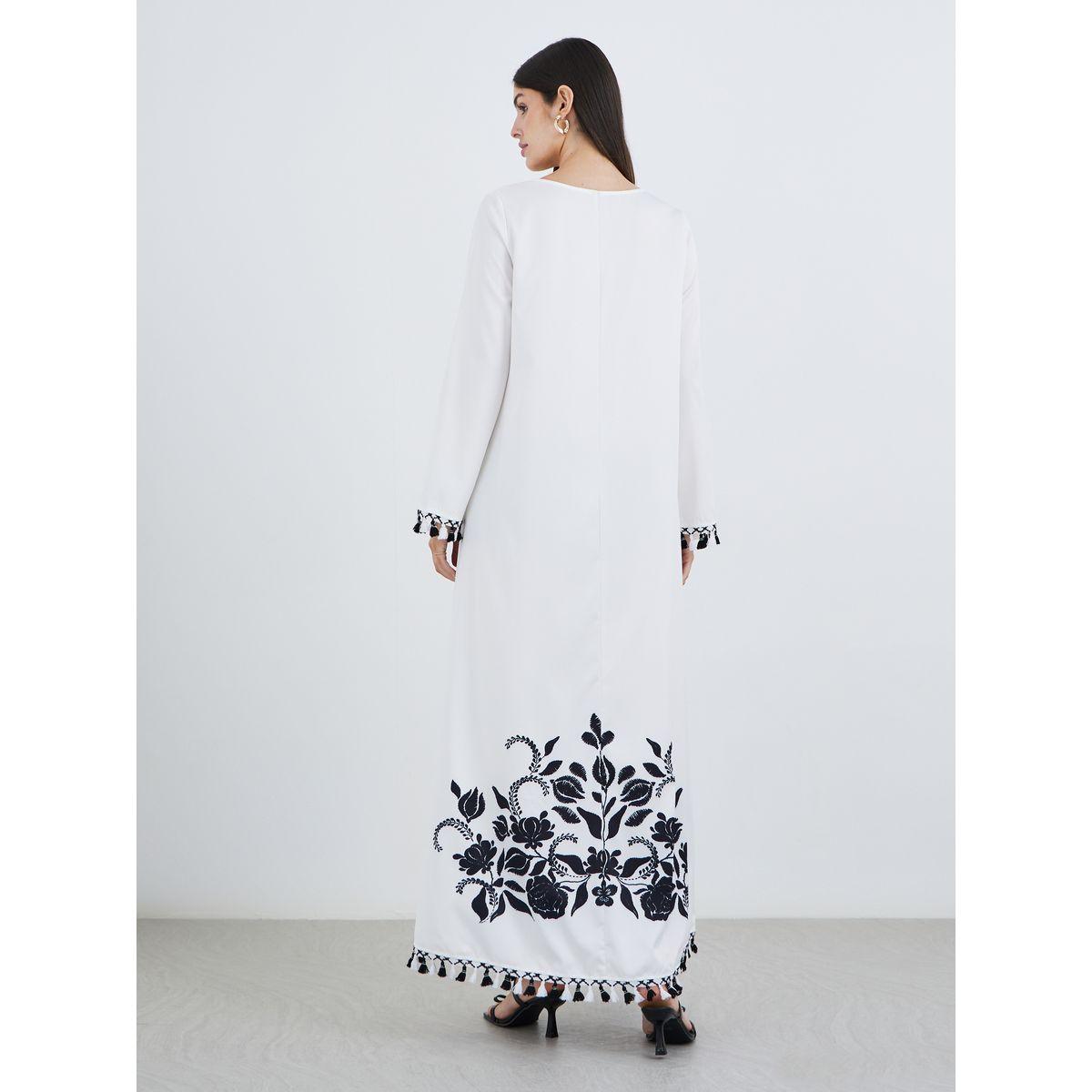 جلابية بطبعة زهور وتفاصيل شراشيب-women-arabicclothing-jalabiyas-image-5