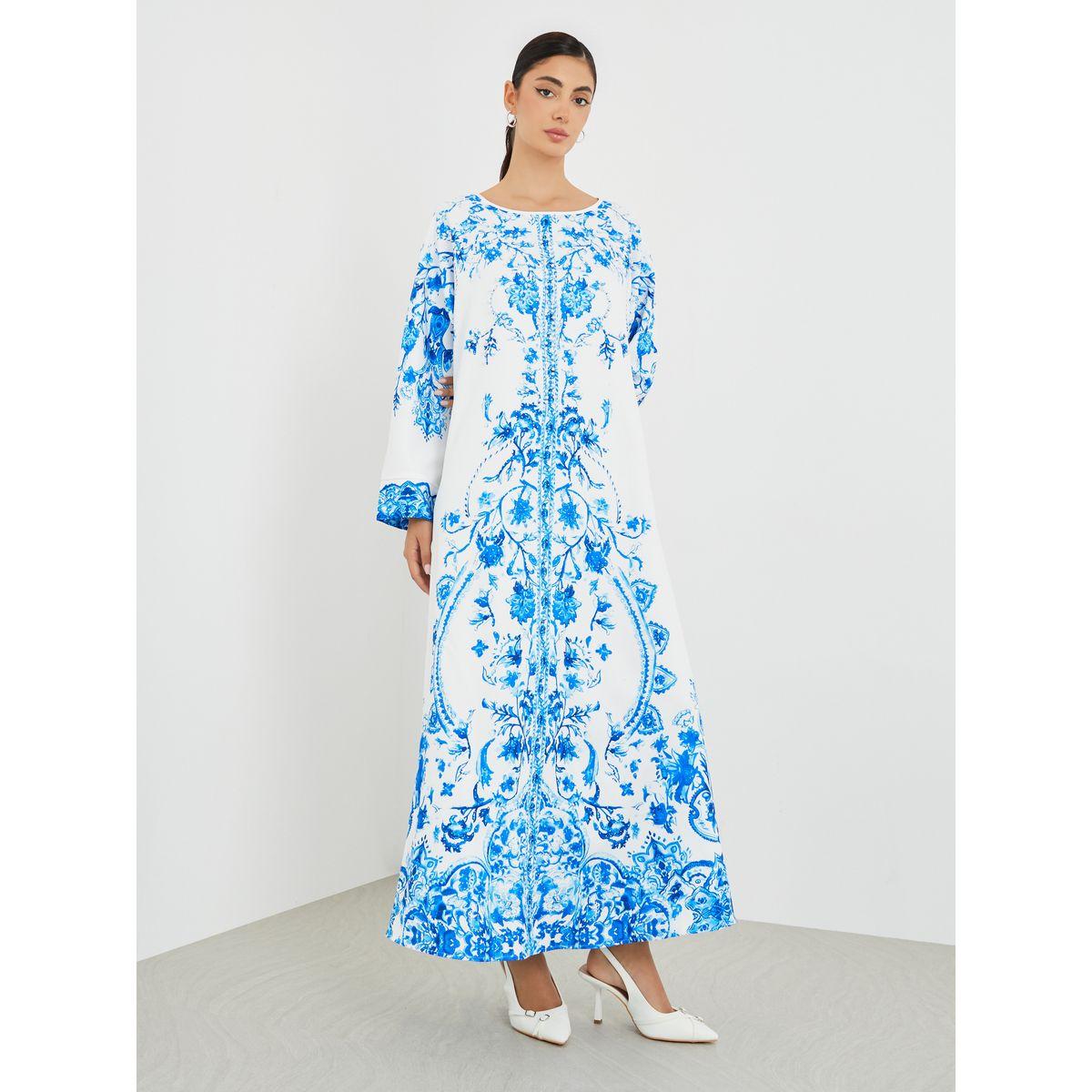 Amirah X Styli Placement Print V-Neck A-Line Jalabiya-women-arabicclothing-jalabiyas-image-2