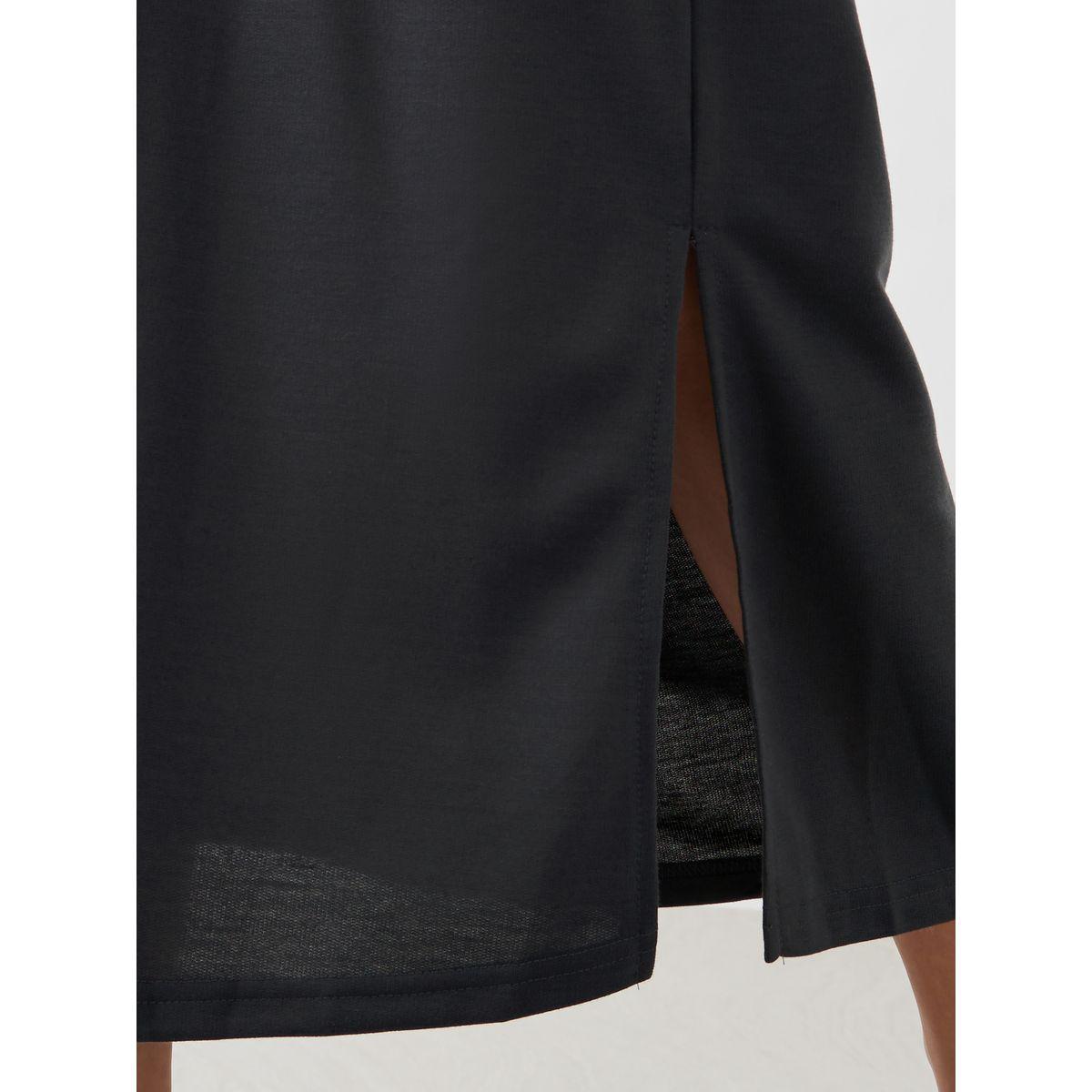 Styli Graphic Print Round Neck T-Shirt and Skirt Co-Ords-women-clothing-coordsets-image-4