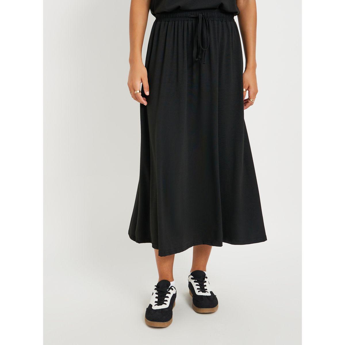 طقم منسق من تنورة ميدي مع بلوزة بأكمام قصيرة-women-clothing-coordsets-image-3