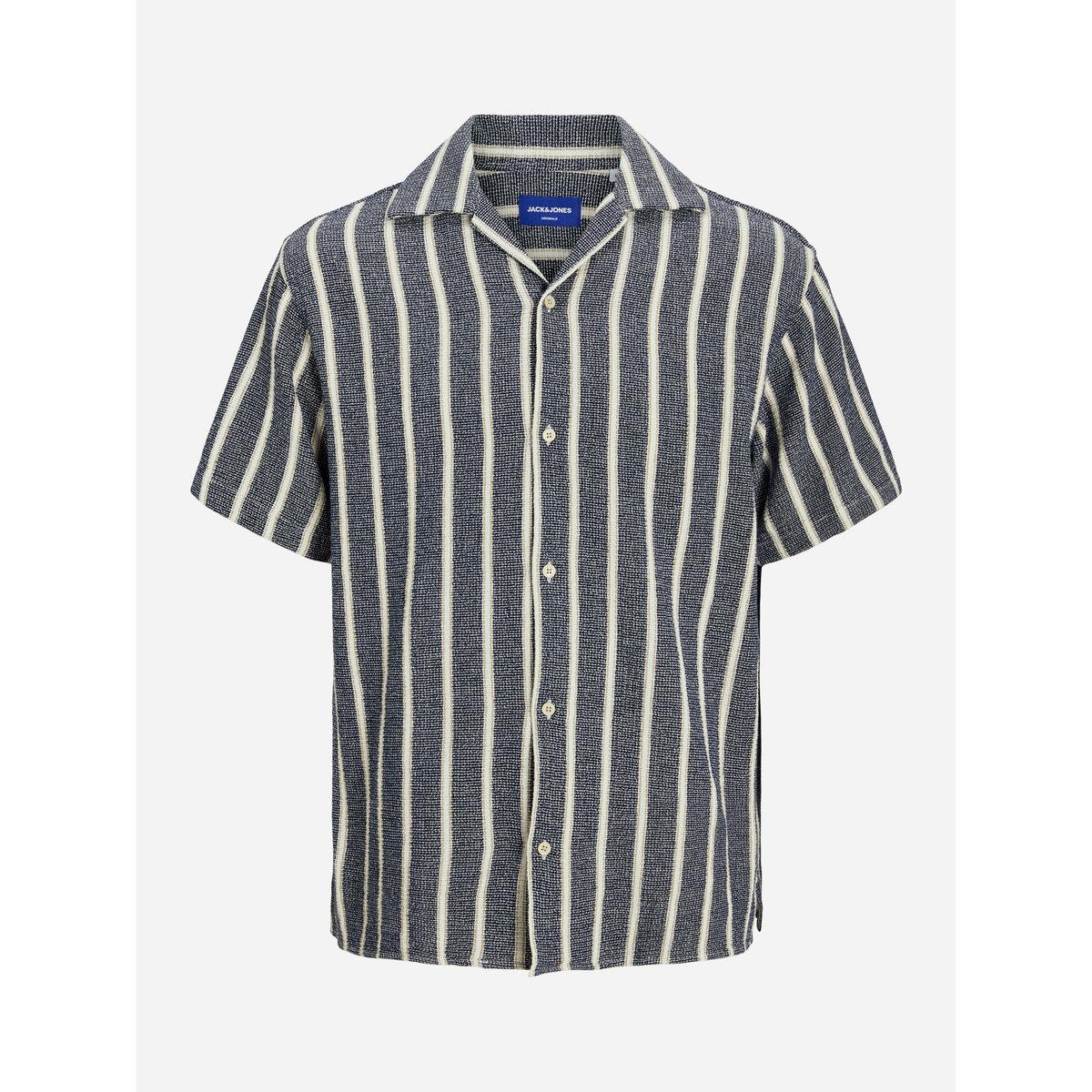 قميص مخطط بقصة عادية وياقة ريزورت-men-clothing-shirts-image-1