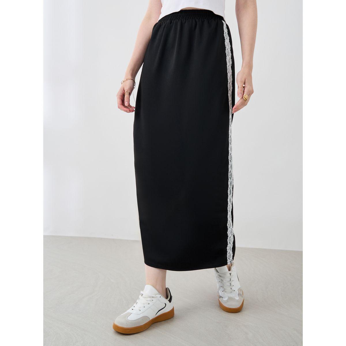 Styli Side Lace Detail Straight Fit Midi Skirt-women-clothing-bottoms-skirts-image-2