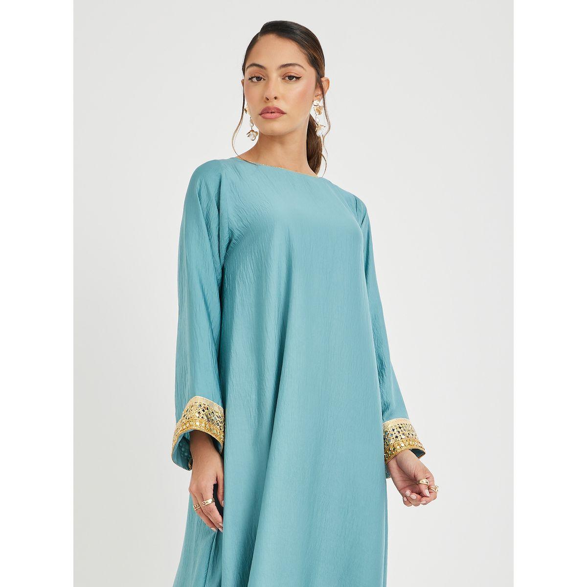جلابية بتفاصيل دانتيل وأكمام واسعة-women-arabicclothing-jalabiyas-image-2