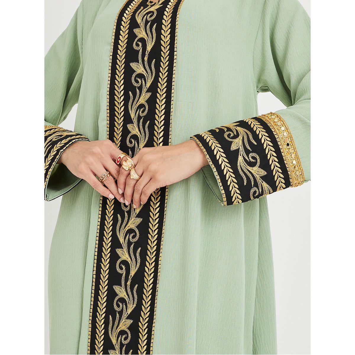 Styli Crinkled Collared Jalabiya with Lace Panel-women-arabicclothing-jalabiyas-image-3
