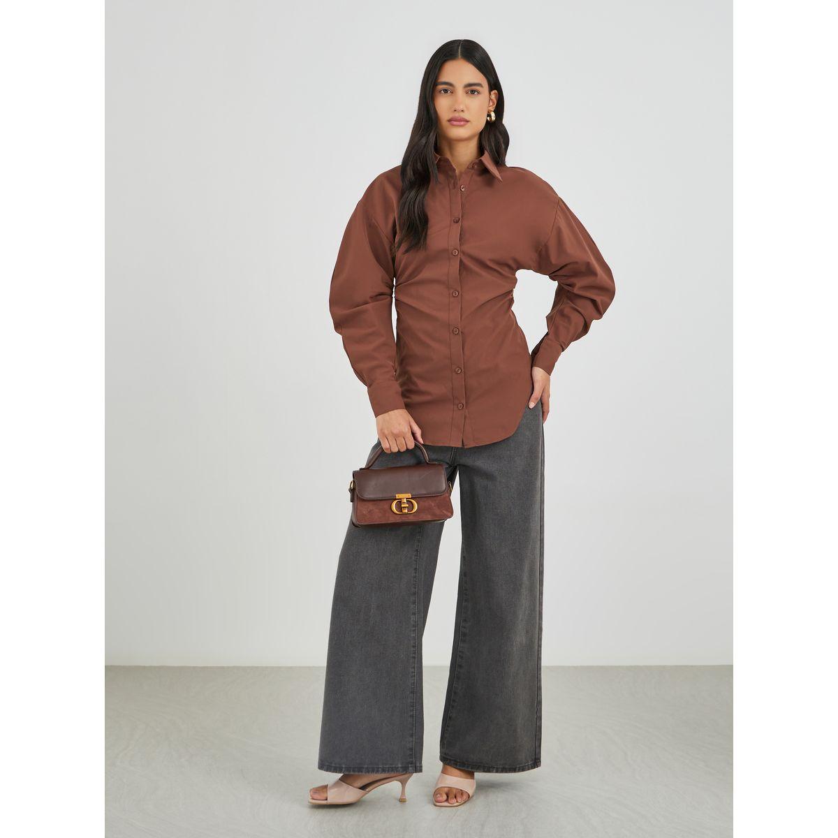 بلوزة سادة بخصر رفيع وتفاصيل مُجمعة-women-clothing-shirtsandblouses-shirts-image-2