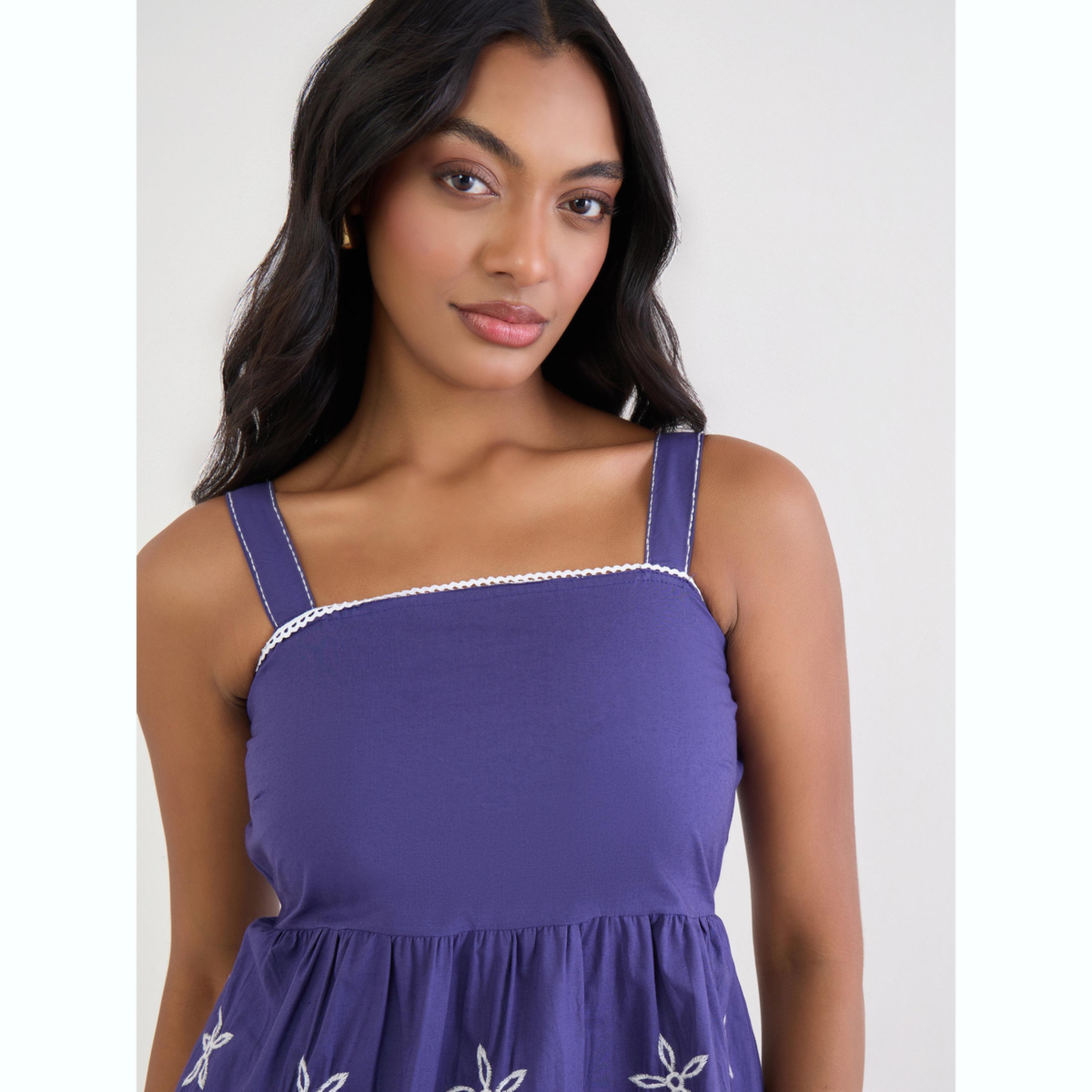 بلوزة كامي مطرزة بدون أكمام باللون الأزرق-women-clothing-shirtsandblouses-blouses-image-5