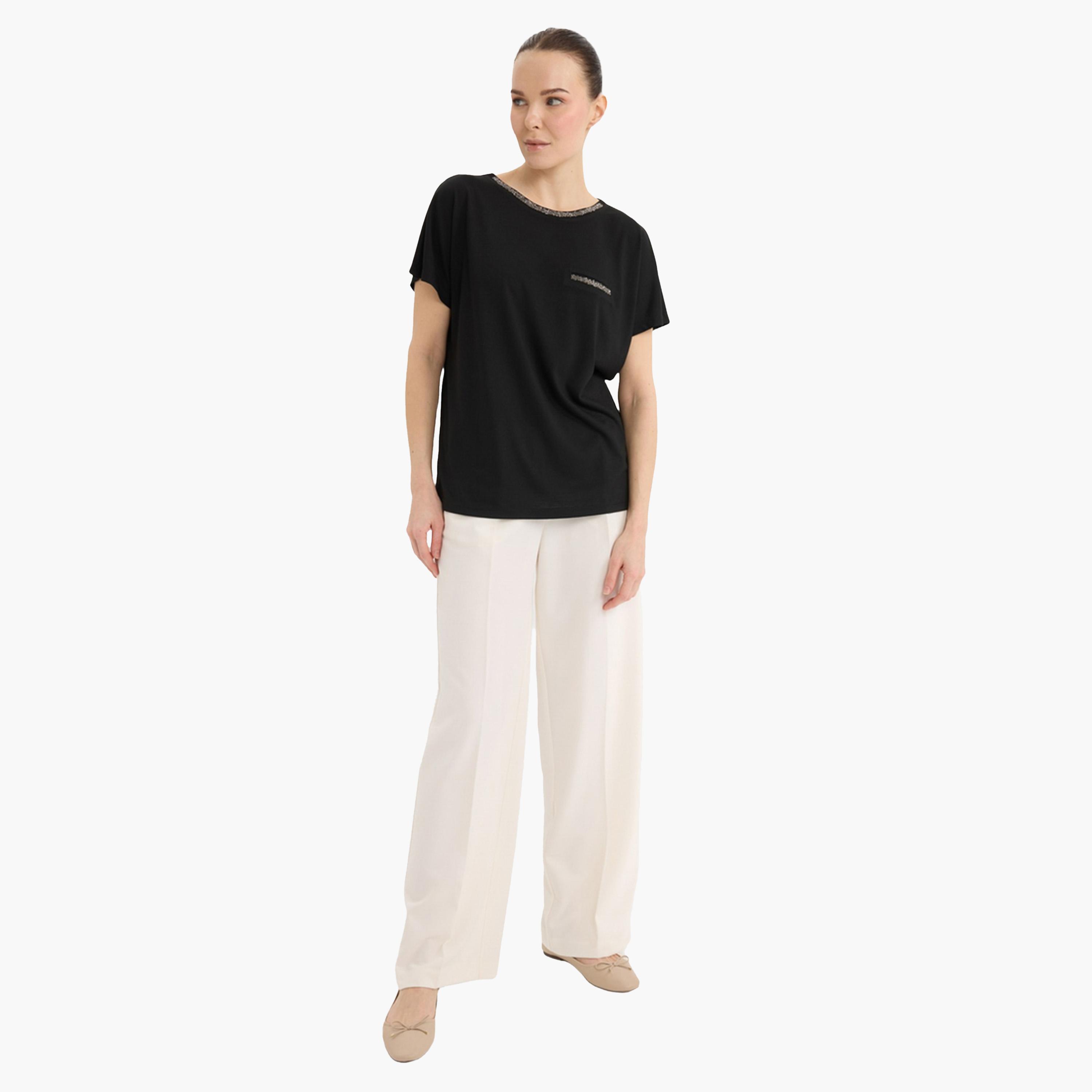 DeFacto X Styli Crew Neck Black Short Sleeve T-Shirt-women-clothing-tshirts-image-2