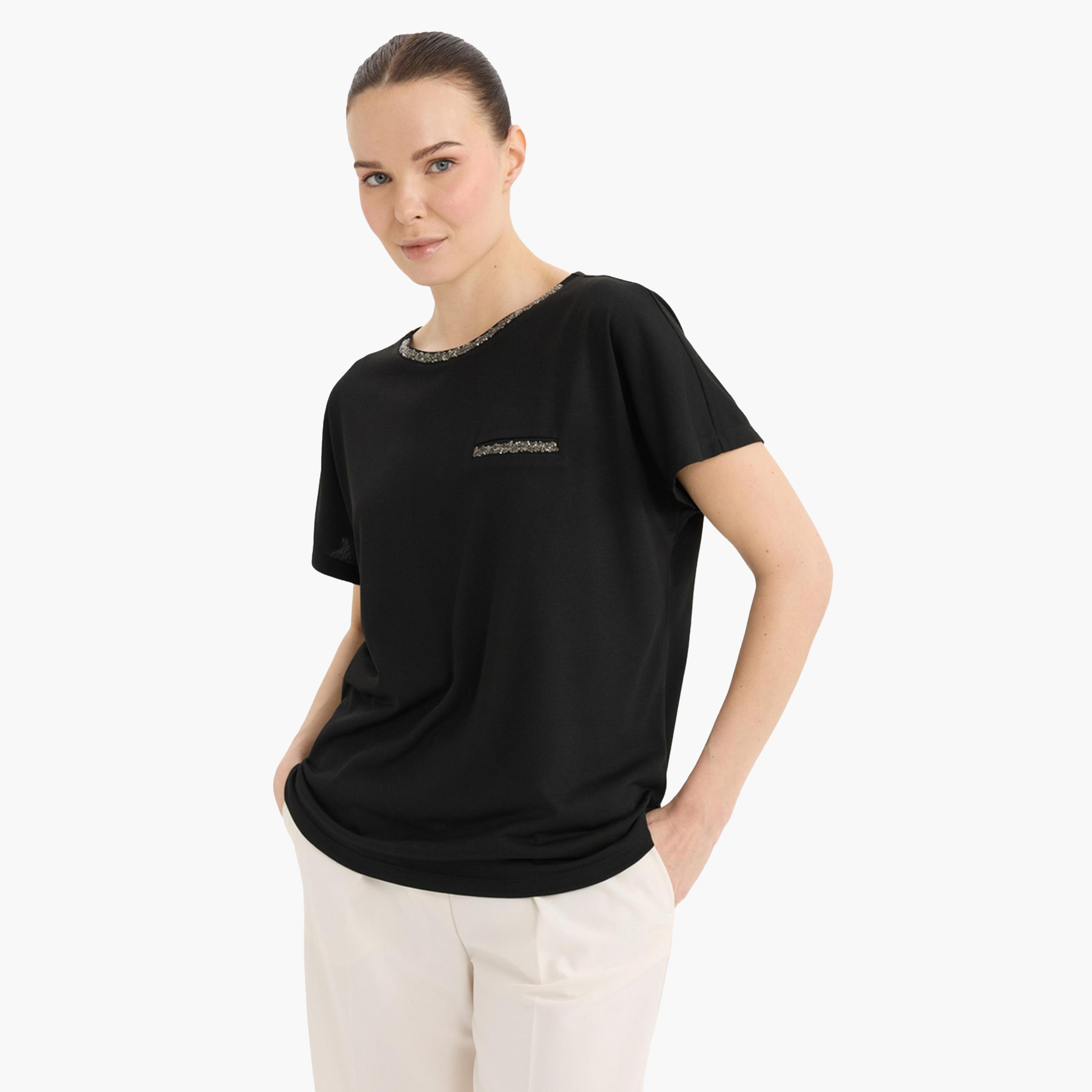 DeFacto X Styli Crew Neck Black Short Sleeve T-Shirt-women-clothing-tshirts-image-6