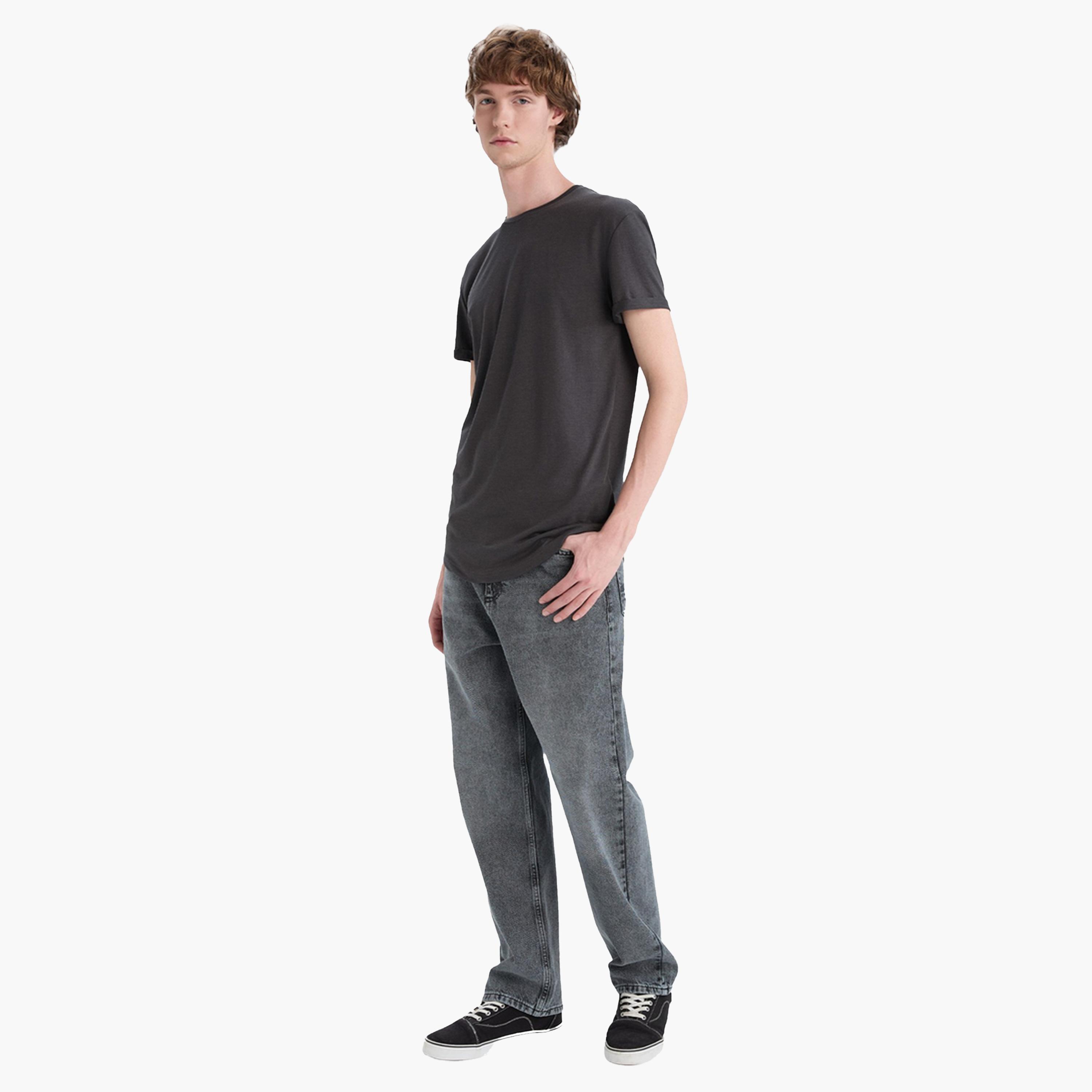 DeFacto X Styli Men Slim Fit Crew Neck T-Shirt - Black-men-clothing-tshirtsandpolos-tshirts-image-2