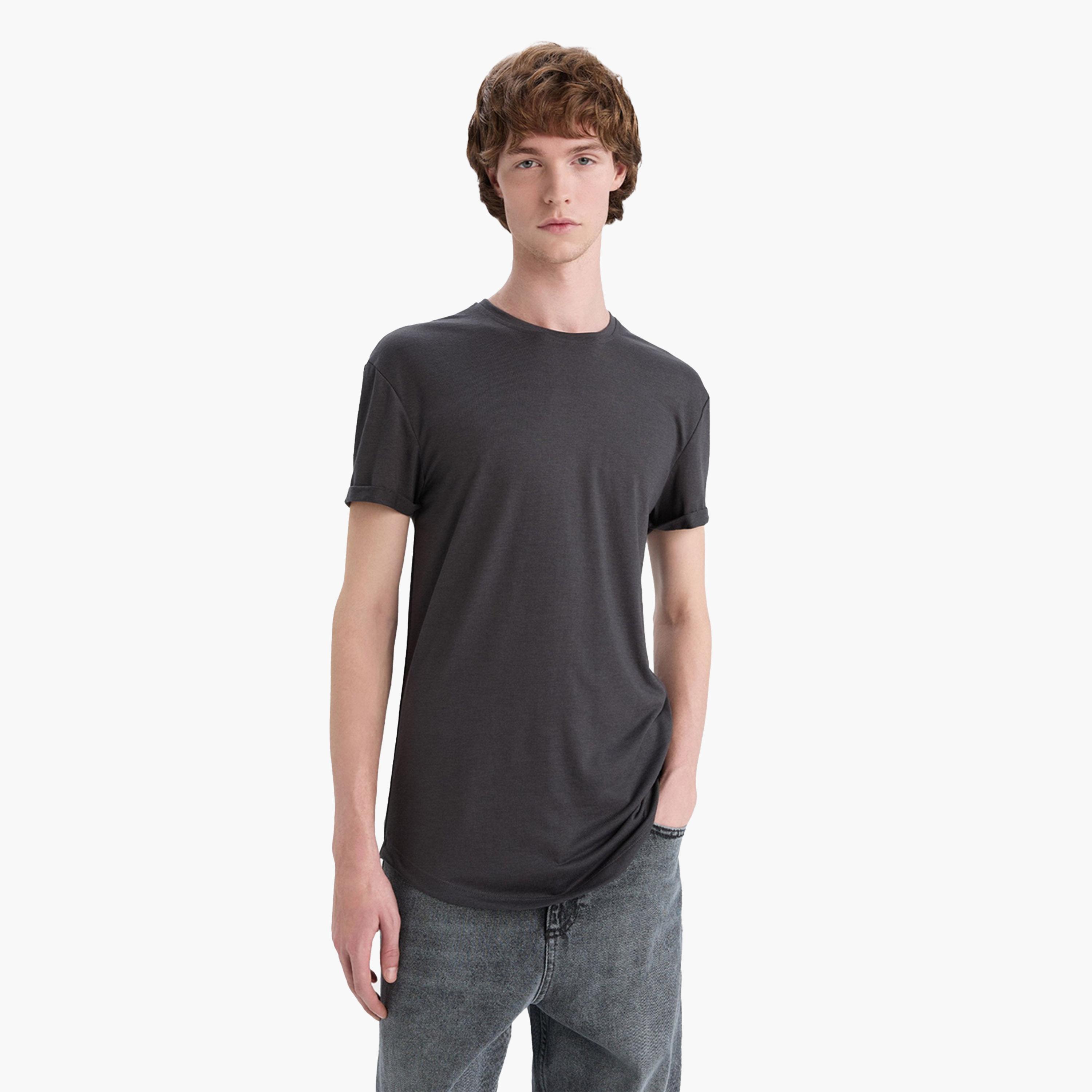 DeFacto X Styli Men Slim Fit Crew Neck T-Shirt - Black-men-clothing-tshirtsandpolos-tshirts-image-5