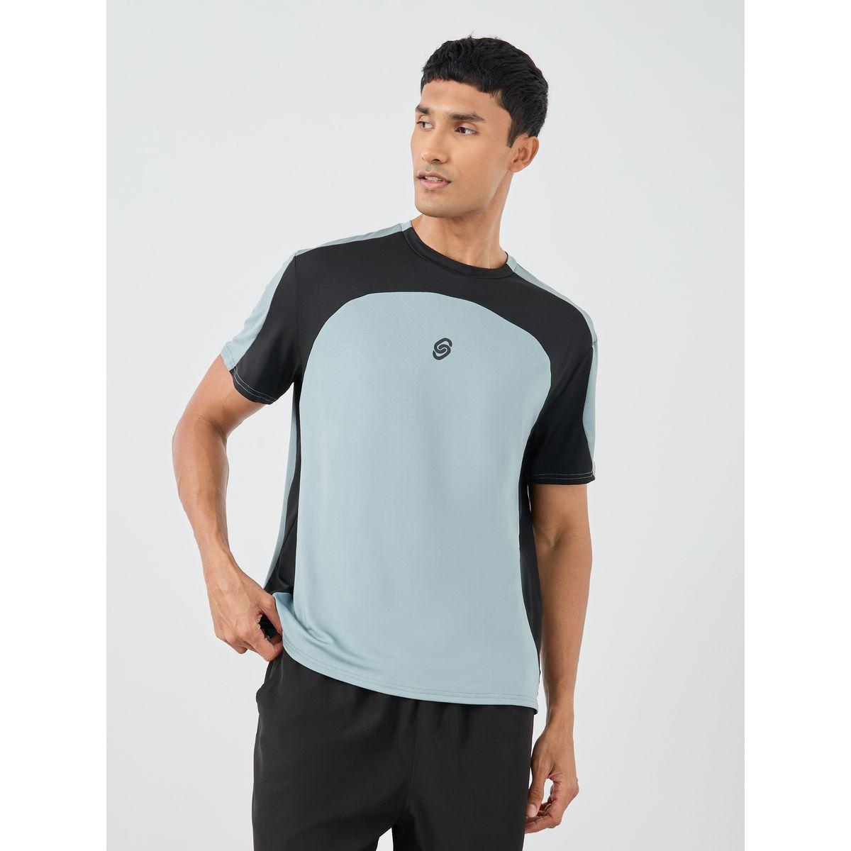 تيشيرت فضفاض بنمط كتل الالوان-men-clothing-sportswearandactivewear-tshirtsandpolos-image-1