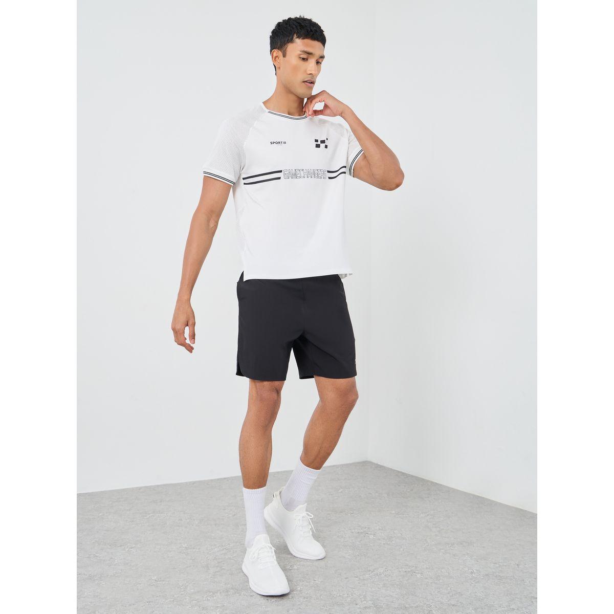 Styli Minimal Print Super Stretch Raglan Sleeves Regular Fit T-Shirt-men-clothing-sportswearandactivewear-tshirtsandpolos-image-2