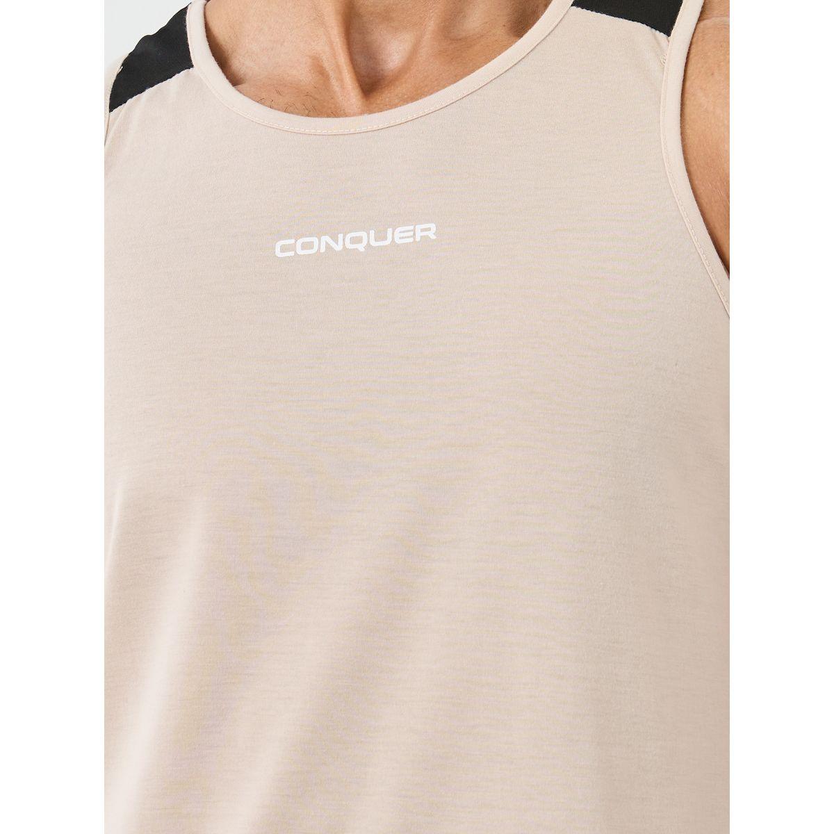 فيست مُطبع بنمط كُتل الألوان-men-clothing-sportswearandactivewear-tshirtsandpolos-image-1