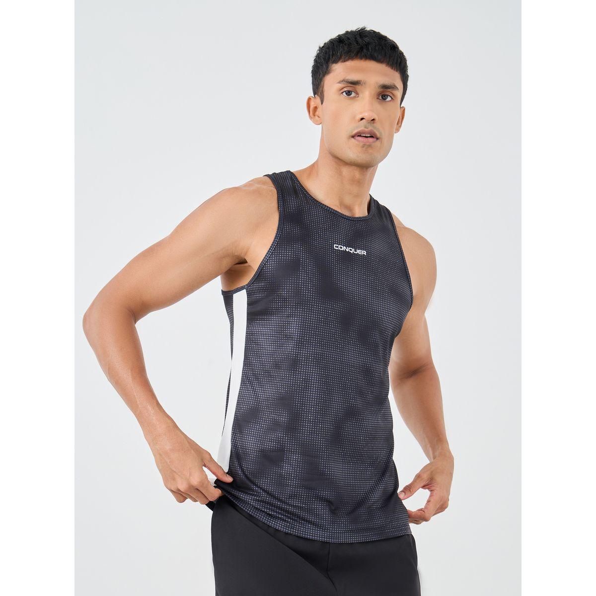 تيشيرت كت مطبع بالكامل مع شريط جانبي-men-clothing-sportswearandactivewear-tshirtsandpolos-image-1