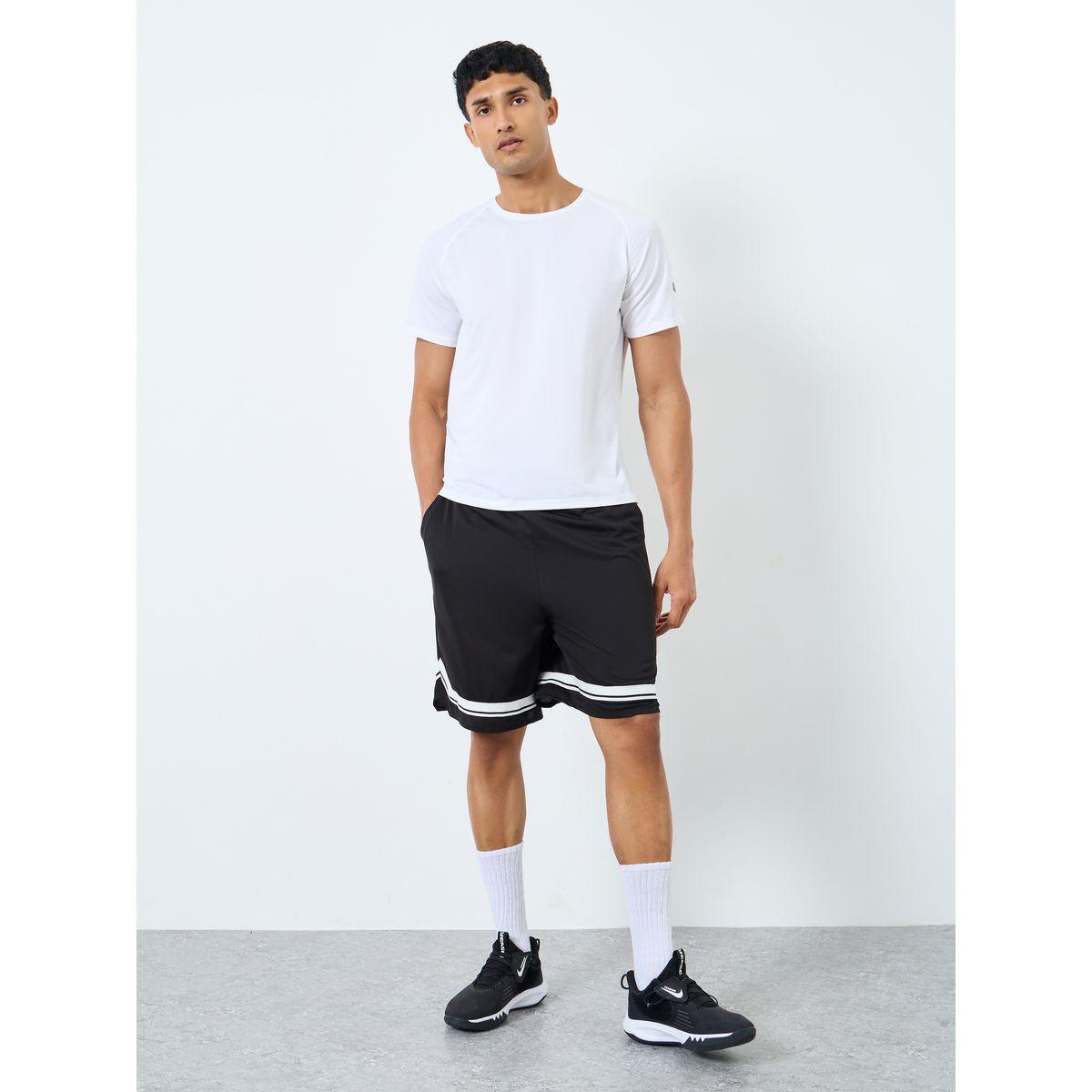 شورت جري 9 بوصة بقصة عادية-men-clothing-sportswearandactivewear-bottoms-shorts-image-2