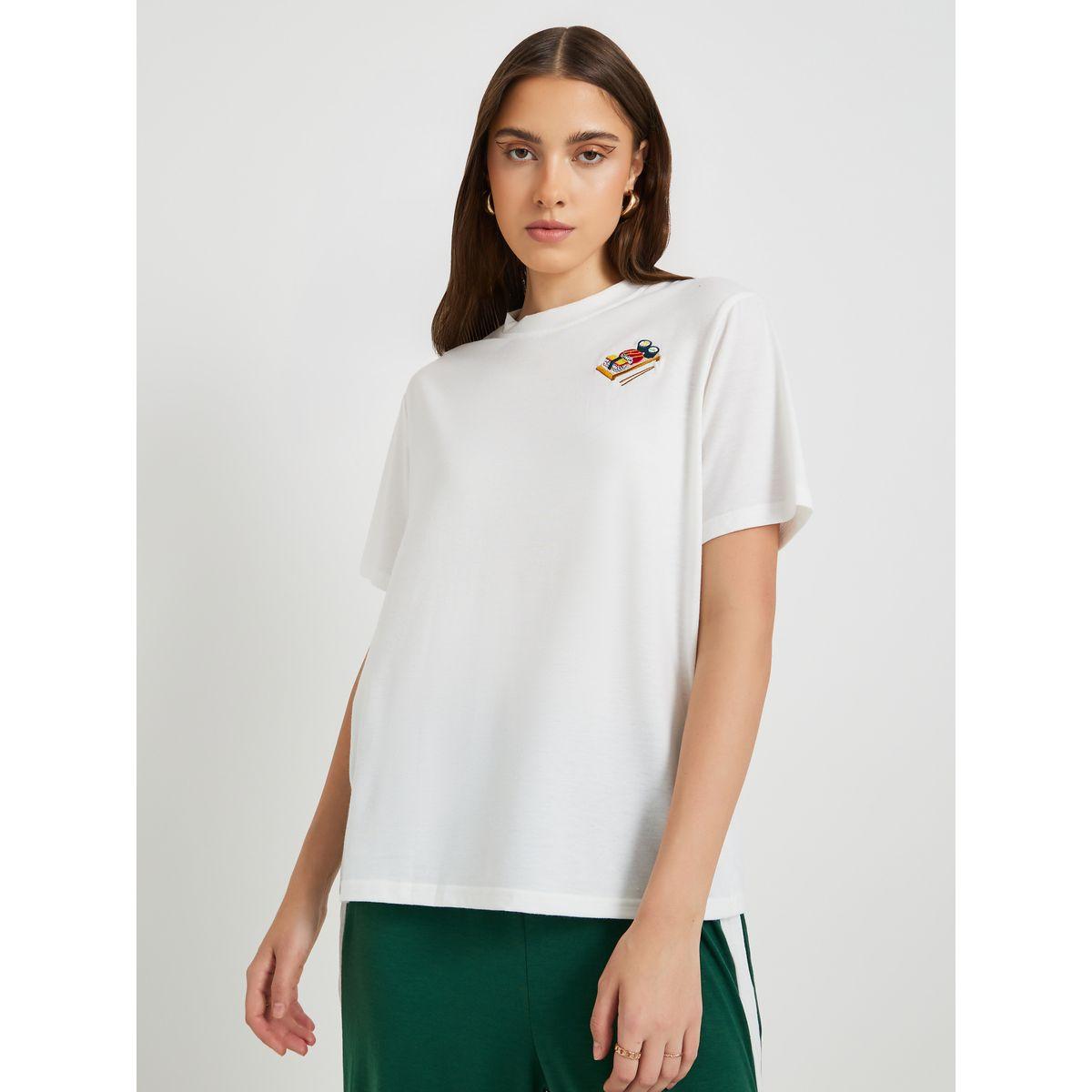 تيشيرت بياقة دائرية وأكمام قصيرة-women-clothing-tshirts-image-3