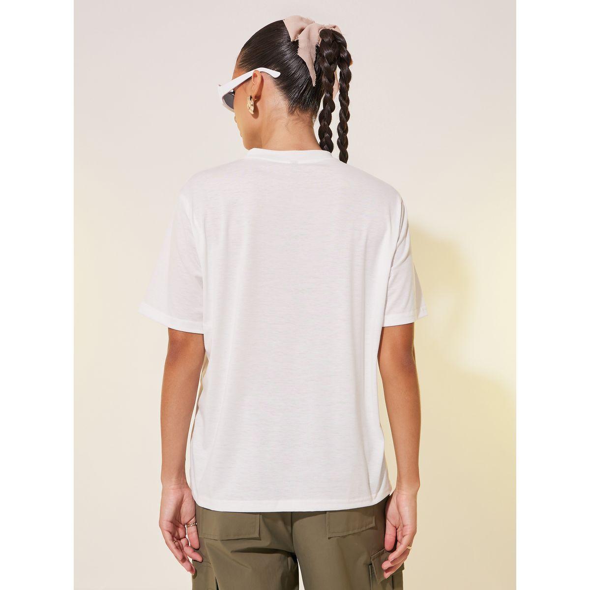 تيشيرت بياقة دائرية وتفاصيل مُطرّزة-women-clothing-tshirts-image-4