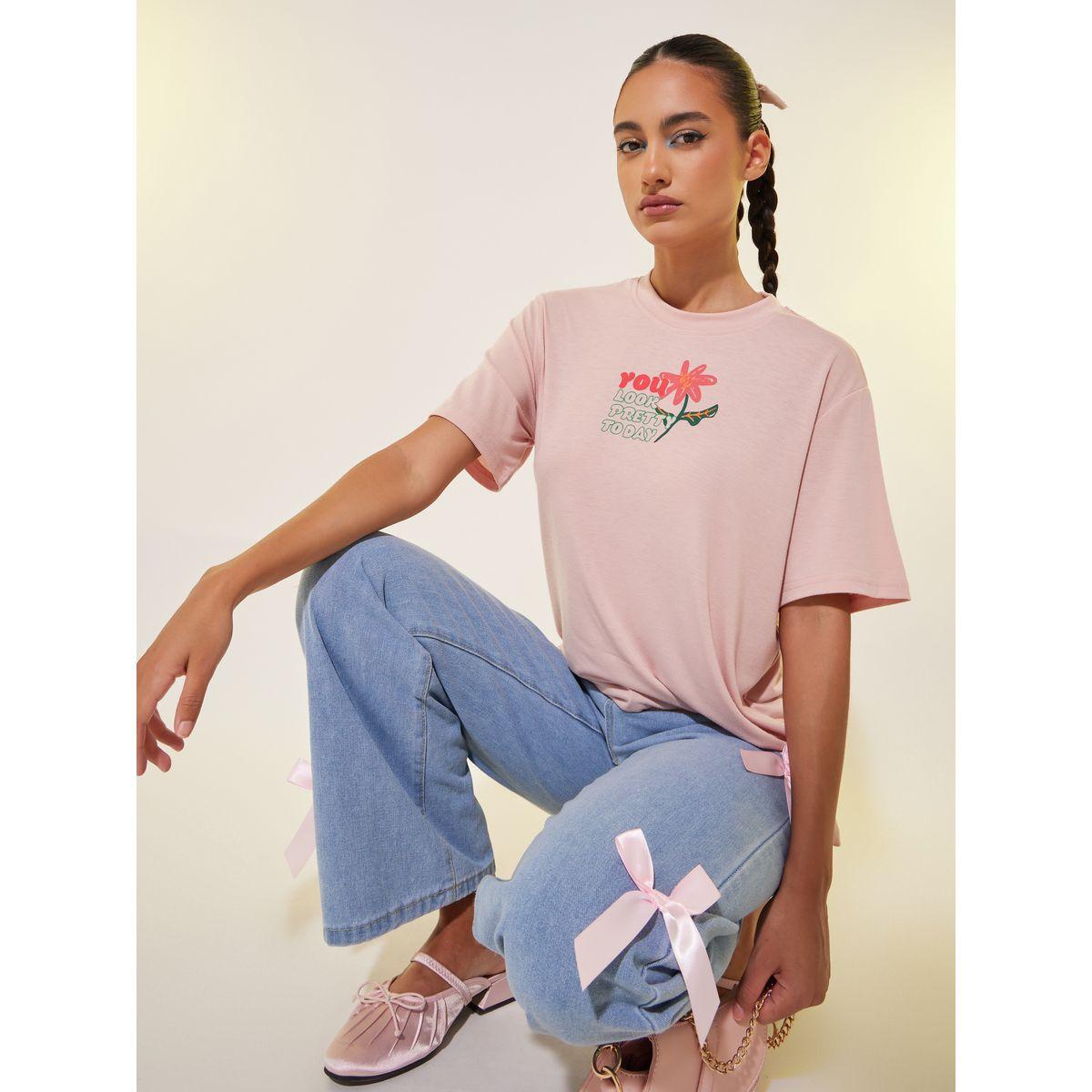 Styli Graphic Print Round Neck T-Shirt-women-clothing-tshirts-image-1