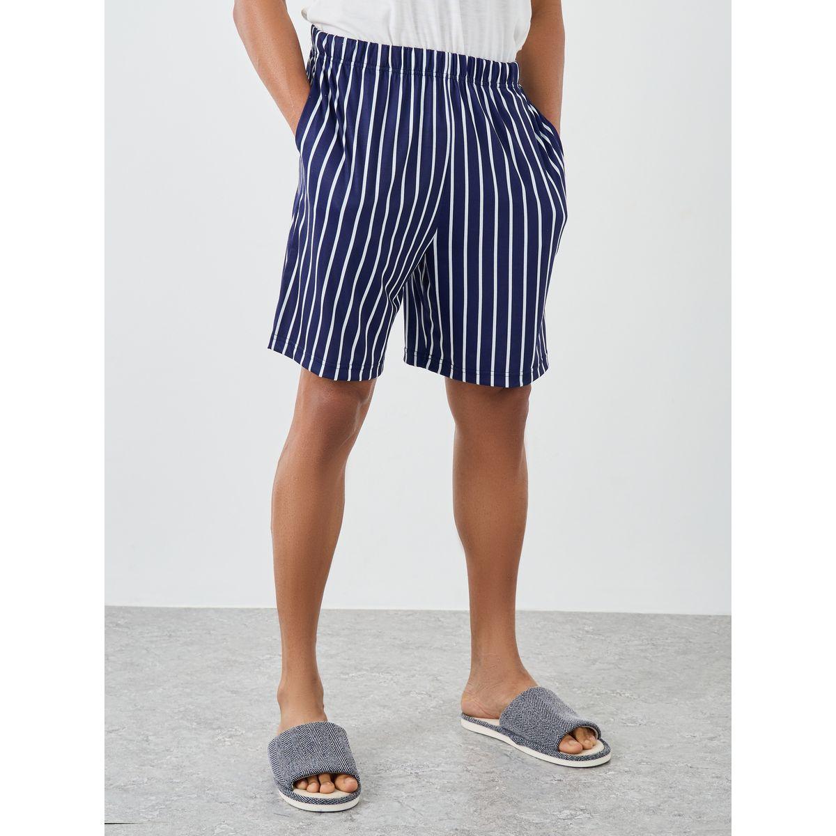 مجموعة من شورت مخطط مع بلوزة سادة بلا أكمام-men-clothing-nightwear-sets-image-5
