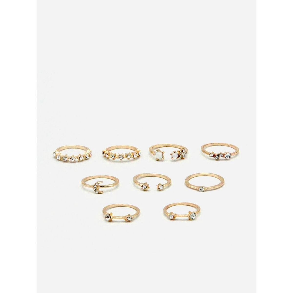 مجموعة من 9 خواتم متنوعة-women-watchesandjewellery-jewellery-rings-image-1