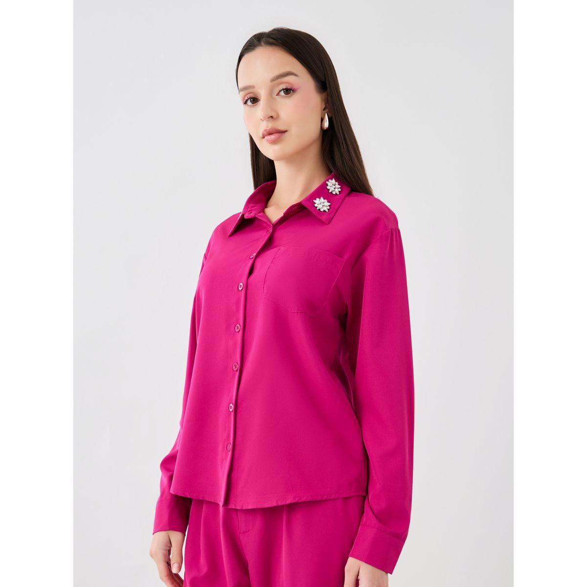 طقم من بنطال وبلوزة بتفاصيل مُنمقة-women-clothing-coordsets-image-2