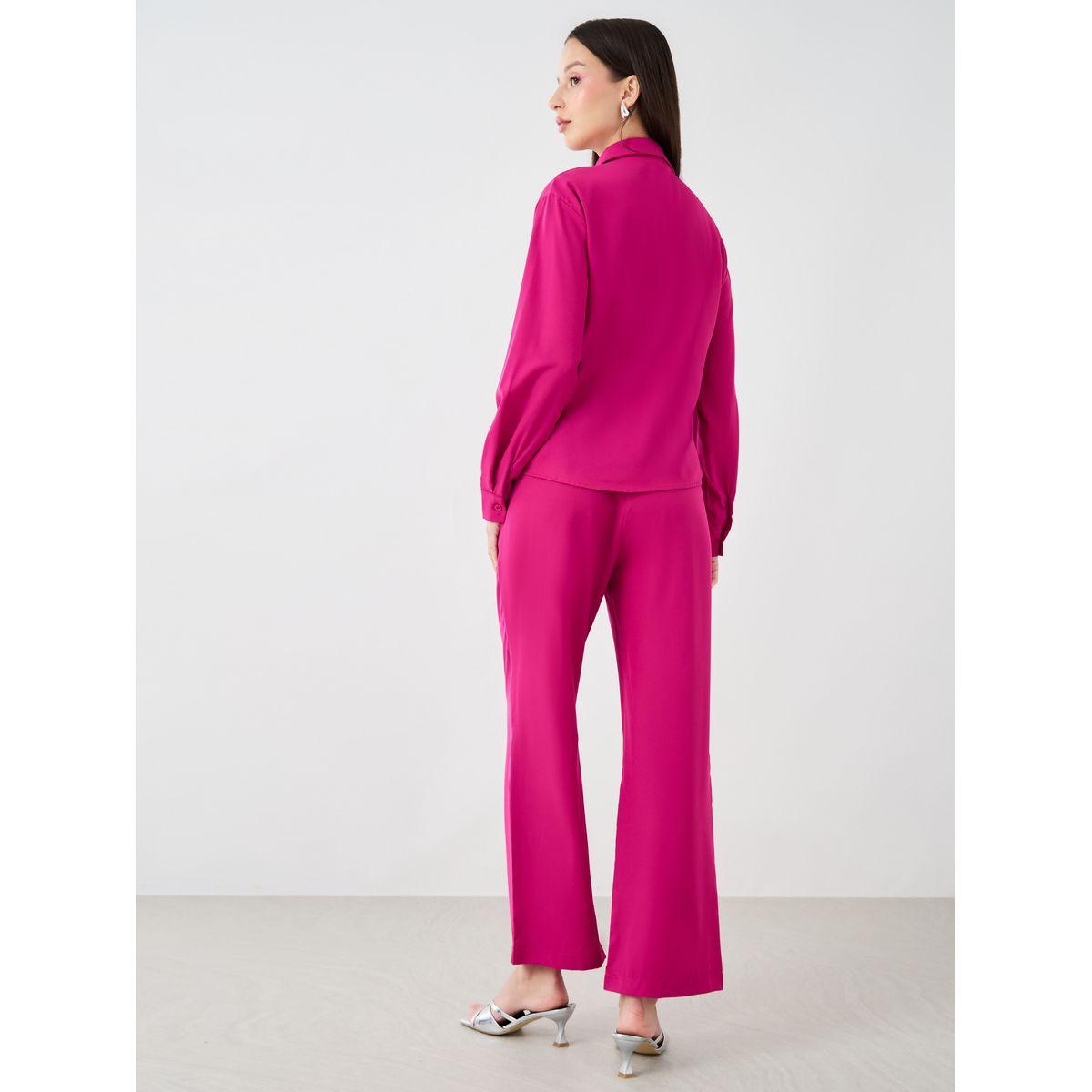 طقم من بنطال وبلوزة بتفاصيل مُنمقة-women-clothing-coordsets-image-5