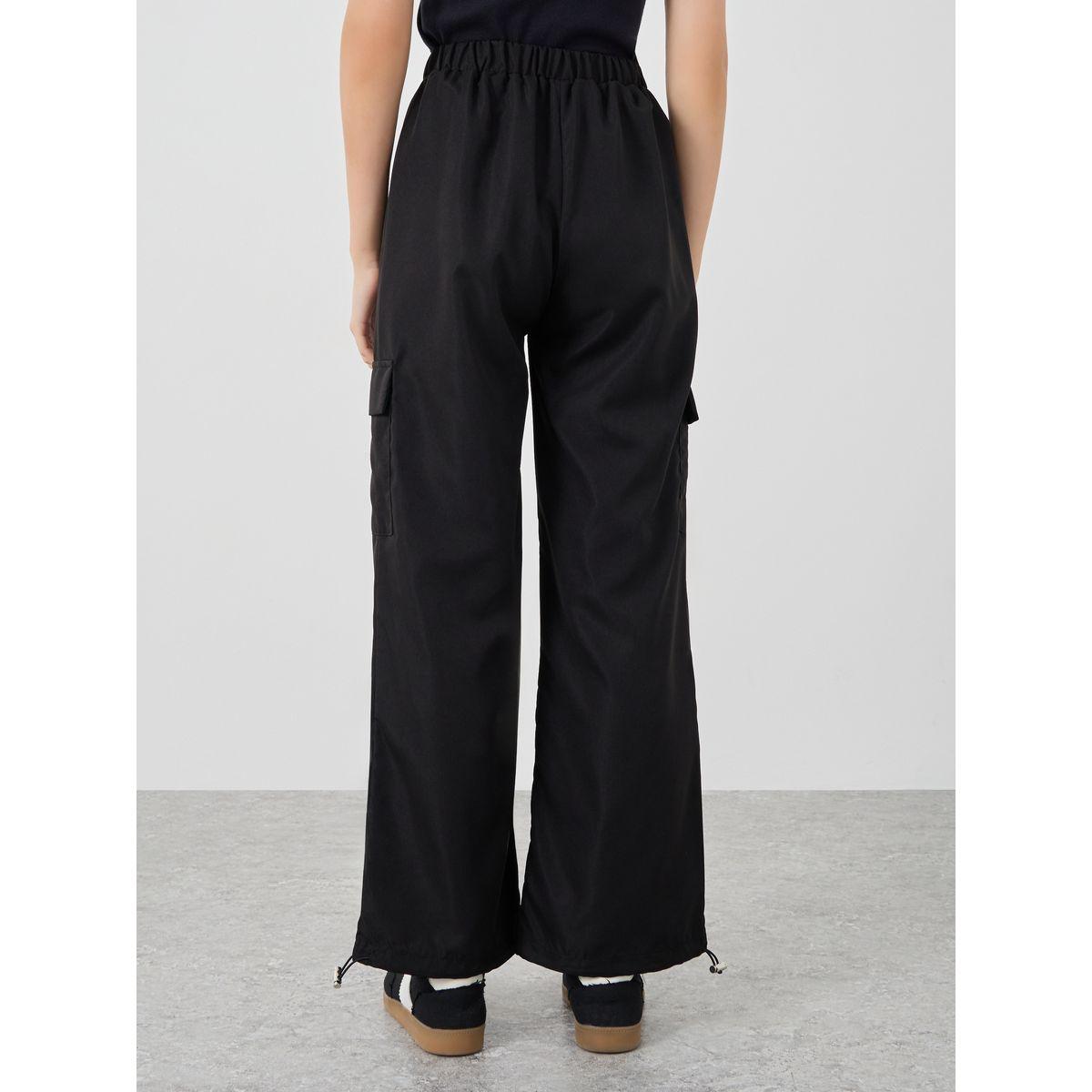 بنطال سادة بأرجل واسعة وجيوب كارجو-women-clothing-bottoms-trousers-image-1
