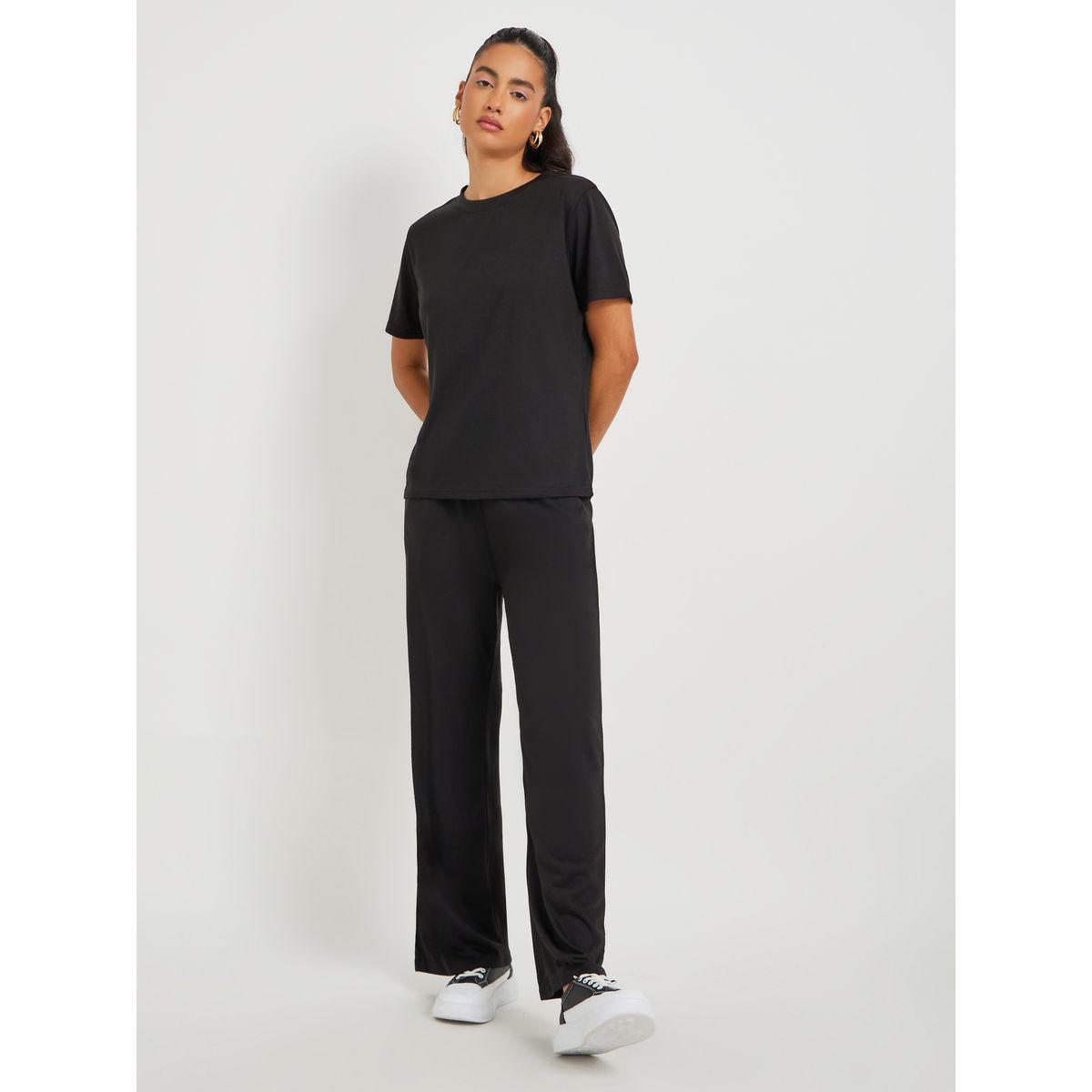 Styli Car Graphic Print Short Sleeve T-Shirt and Pants Co-Ords-women-clothing-coordsets-image-3
