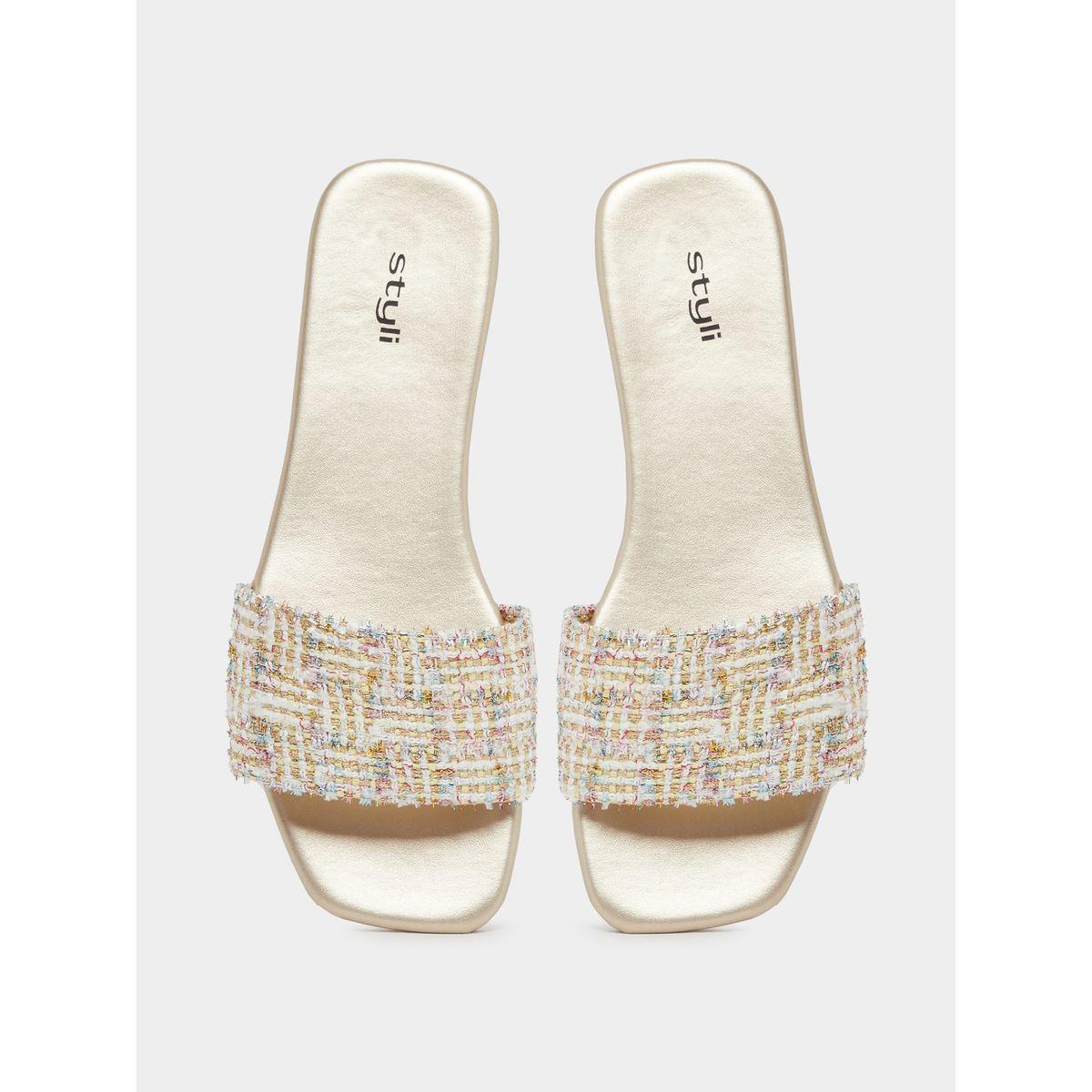 صندل بتفاصيل بارزة الملمس-women-shoes-sandals-flats-image-5