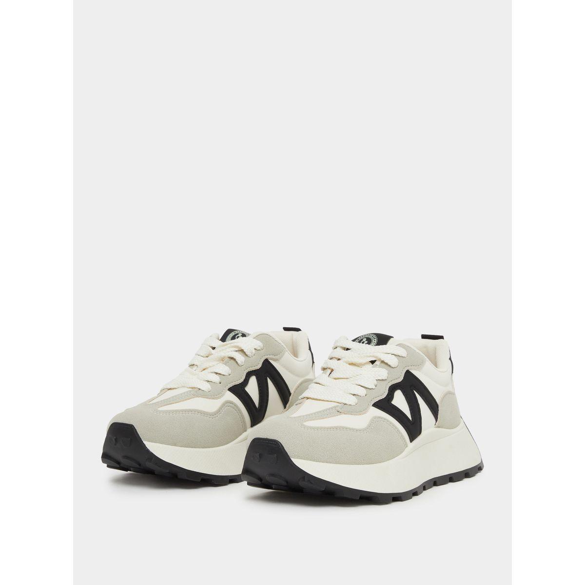 حذاء سنيكرز برباط غلق-women-shoes-sneakers-image-2