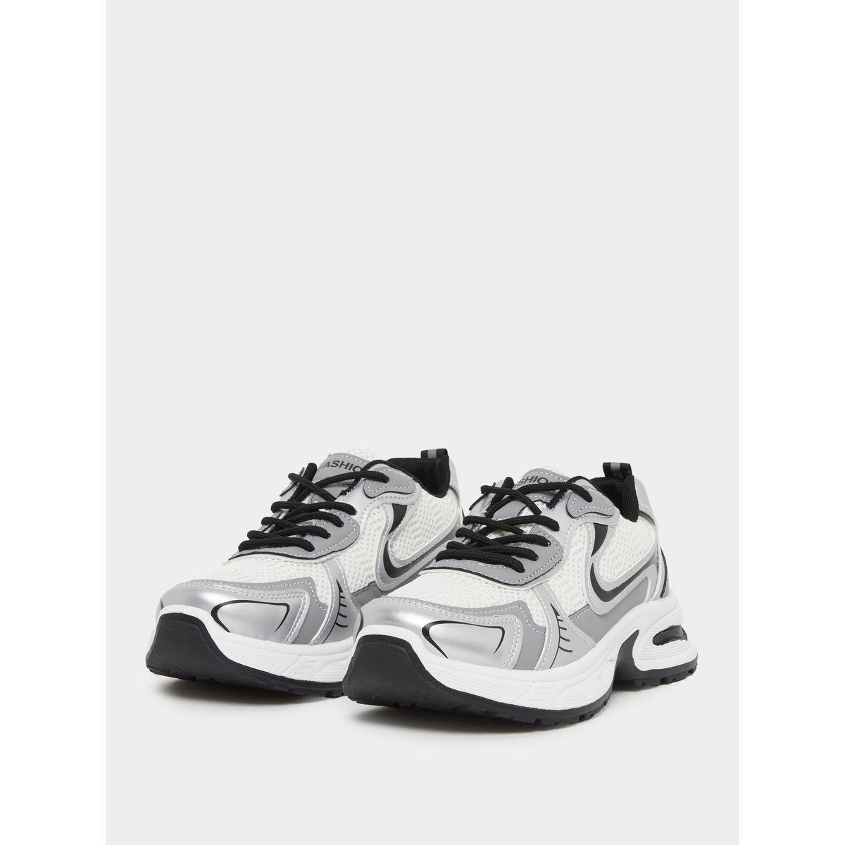 حذاء سنيكرز بنعل شانكي ورباط غلق-women-shoes-sneakers-image-2