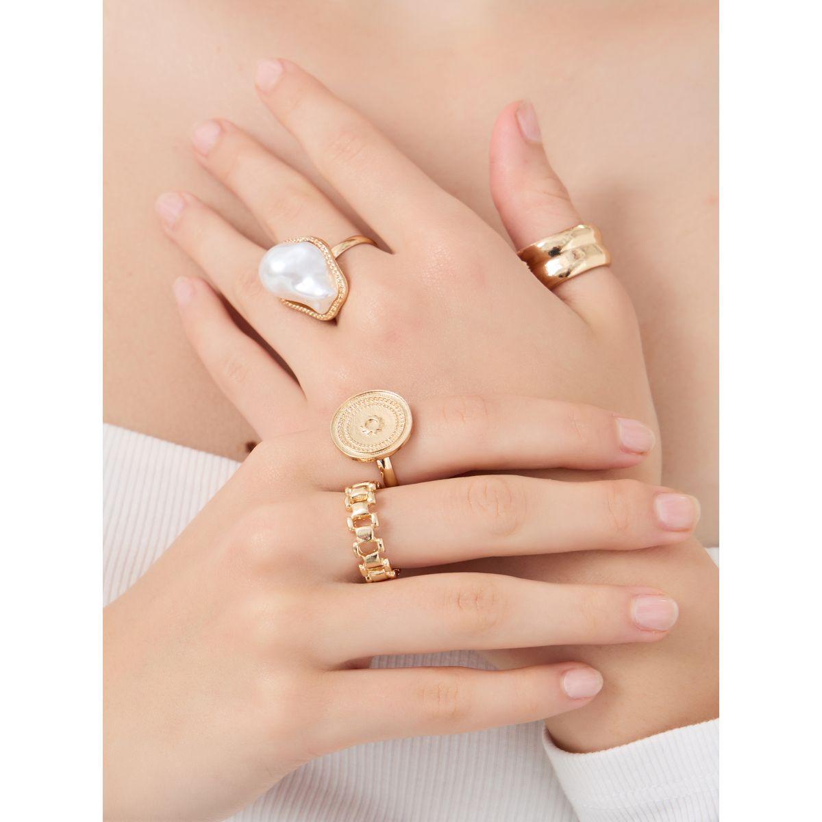 مجموعة من 4 خواتم كاجوال-women-watchesandjewellery-jewellery-rings-image-1