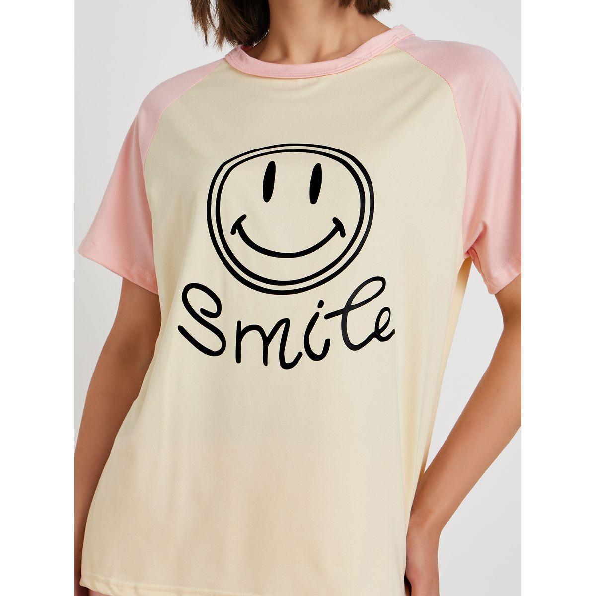Styli Graphic Print T-Shirt and Pyjama Set-women-clothing-nightwear-pyjamas-longsets-image-3