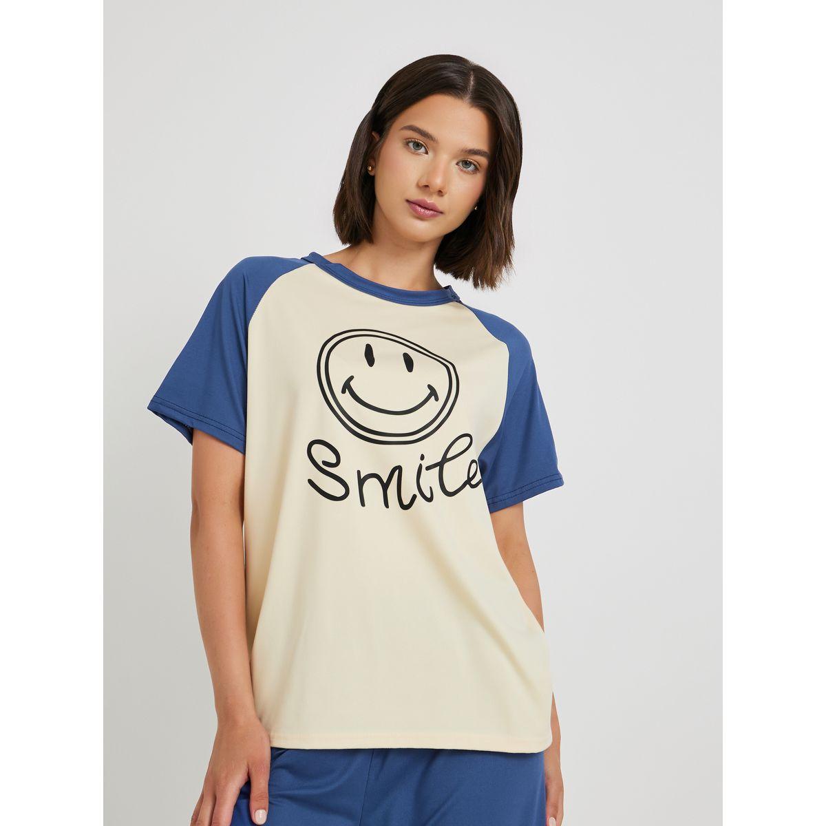 Styli Graphic Print T-Shirt and Pyjama Set-women-clothing-nightwear-pyjamas-longsets-image-3