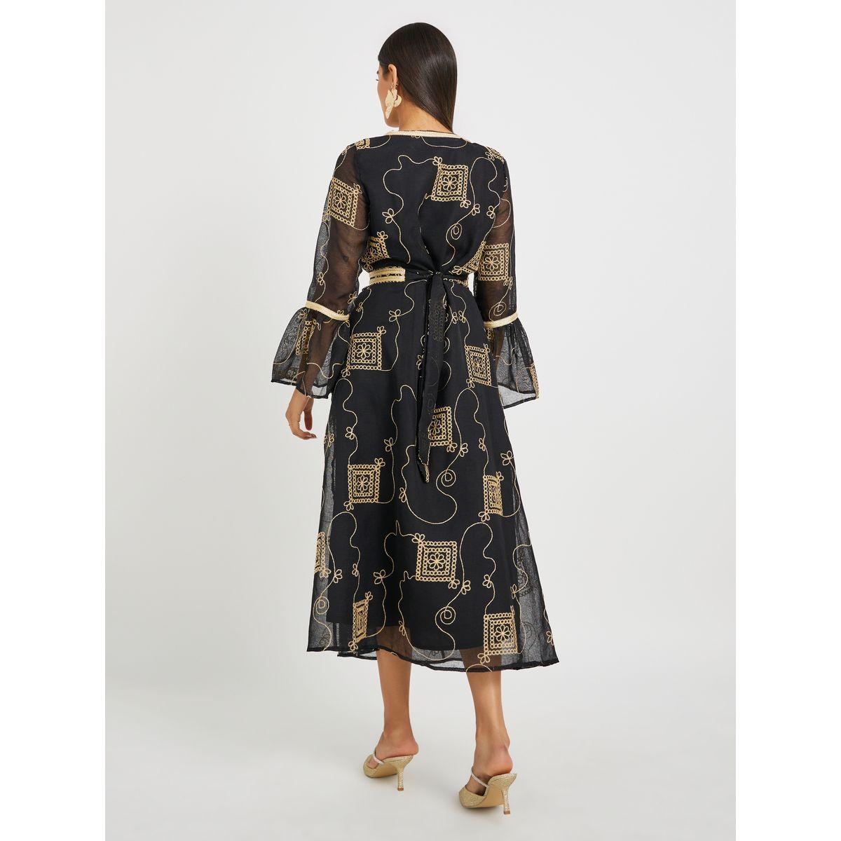 جلابية بتفاصيل مُطرّزة ودانتيل-women-arabicclothing-jalabiyas-image-5