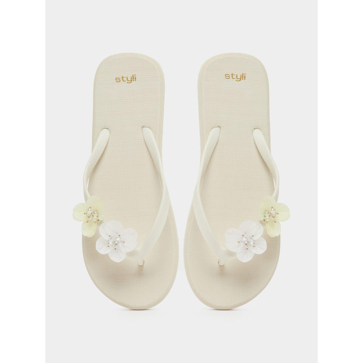 Styli Flower Corsage Flip Flop-women-shoes-flipflopsandslides-image-5