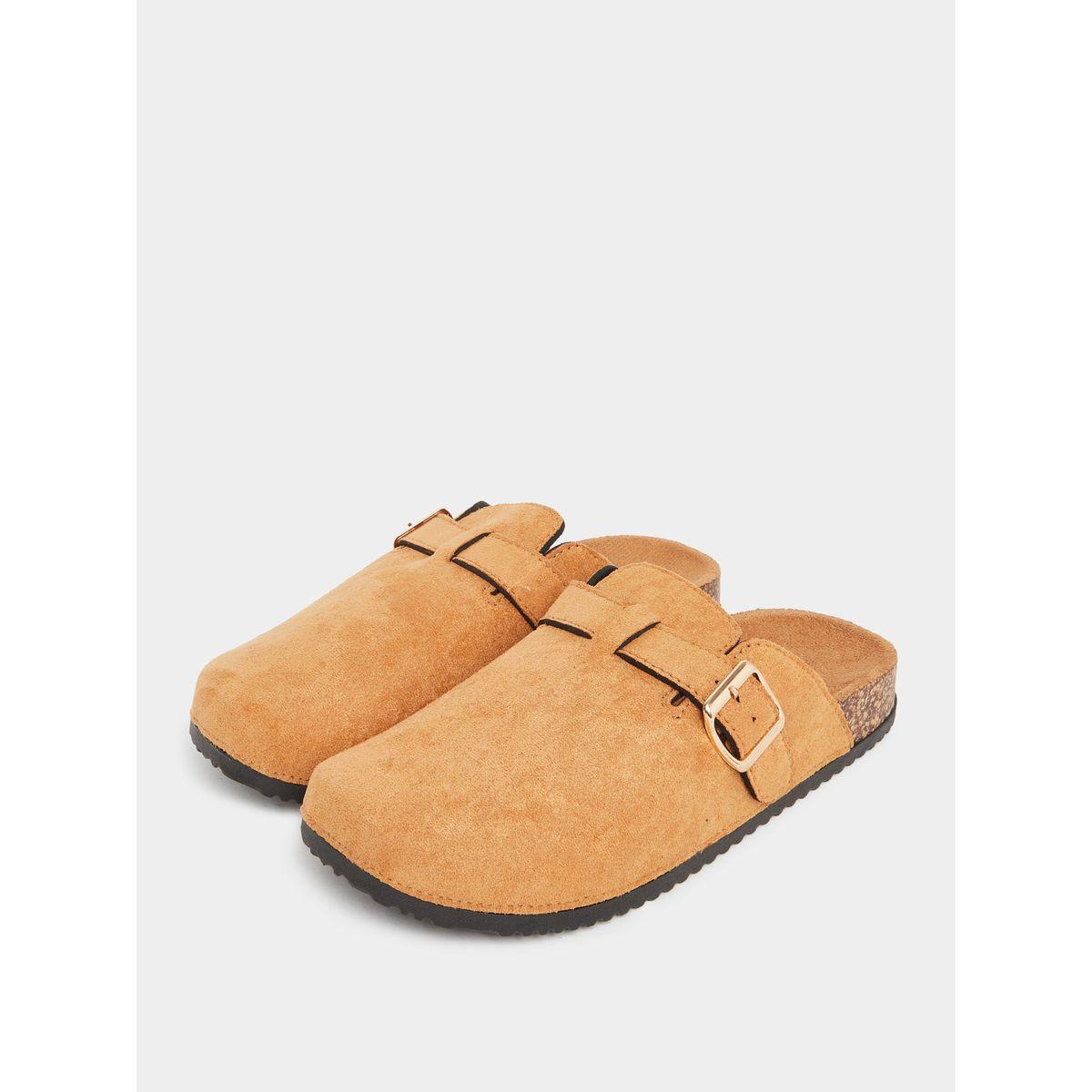 حذاء ميولز بمظهر جلد سويدي ومزين بمشبك إغلاق-women-shoes-flats-mules-image-2